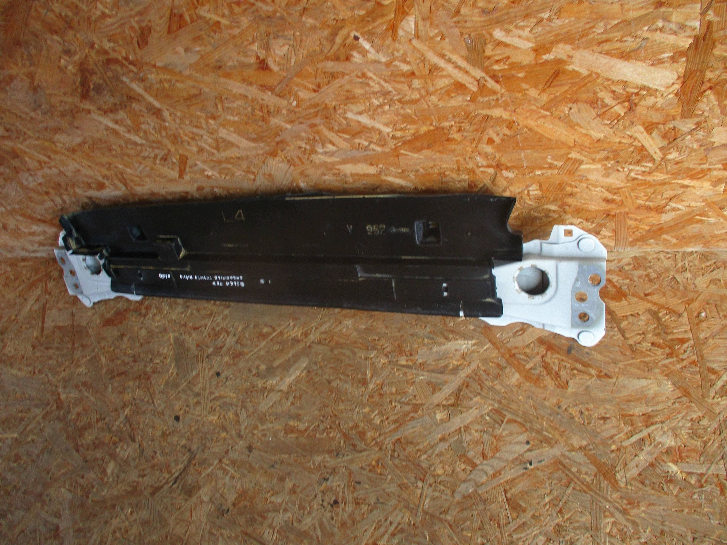 sider lower below radiator TOYOTA RAV4 XA50 18