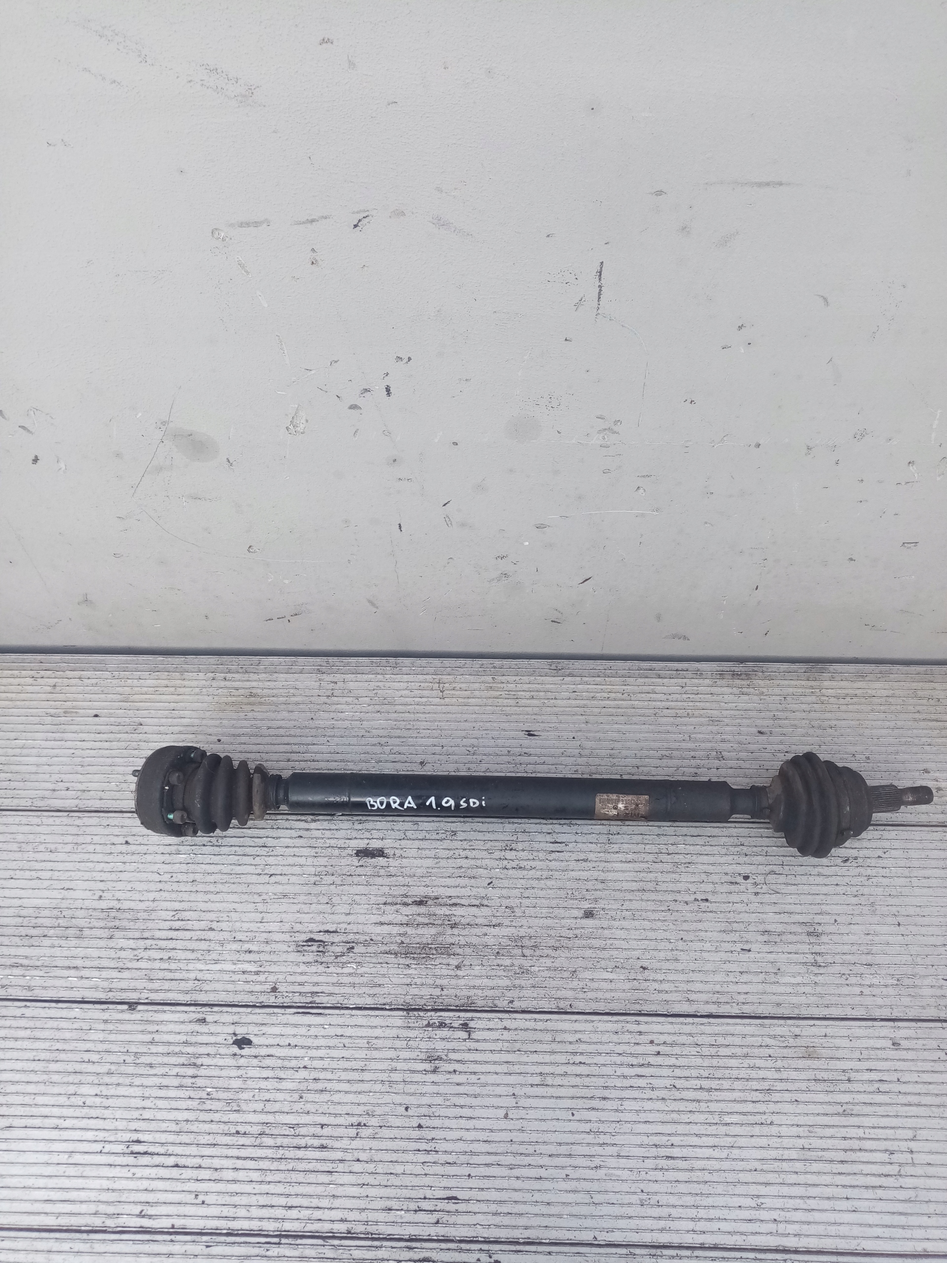 semi-axis semi-axis right front VOLKSWAGEN BORA 1.9 TDI 1J0407272F