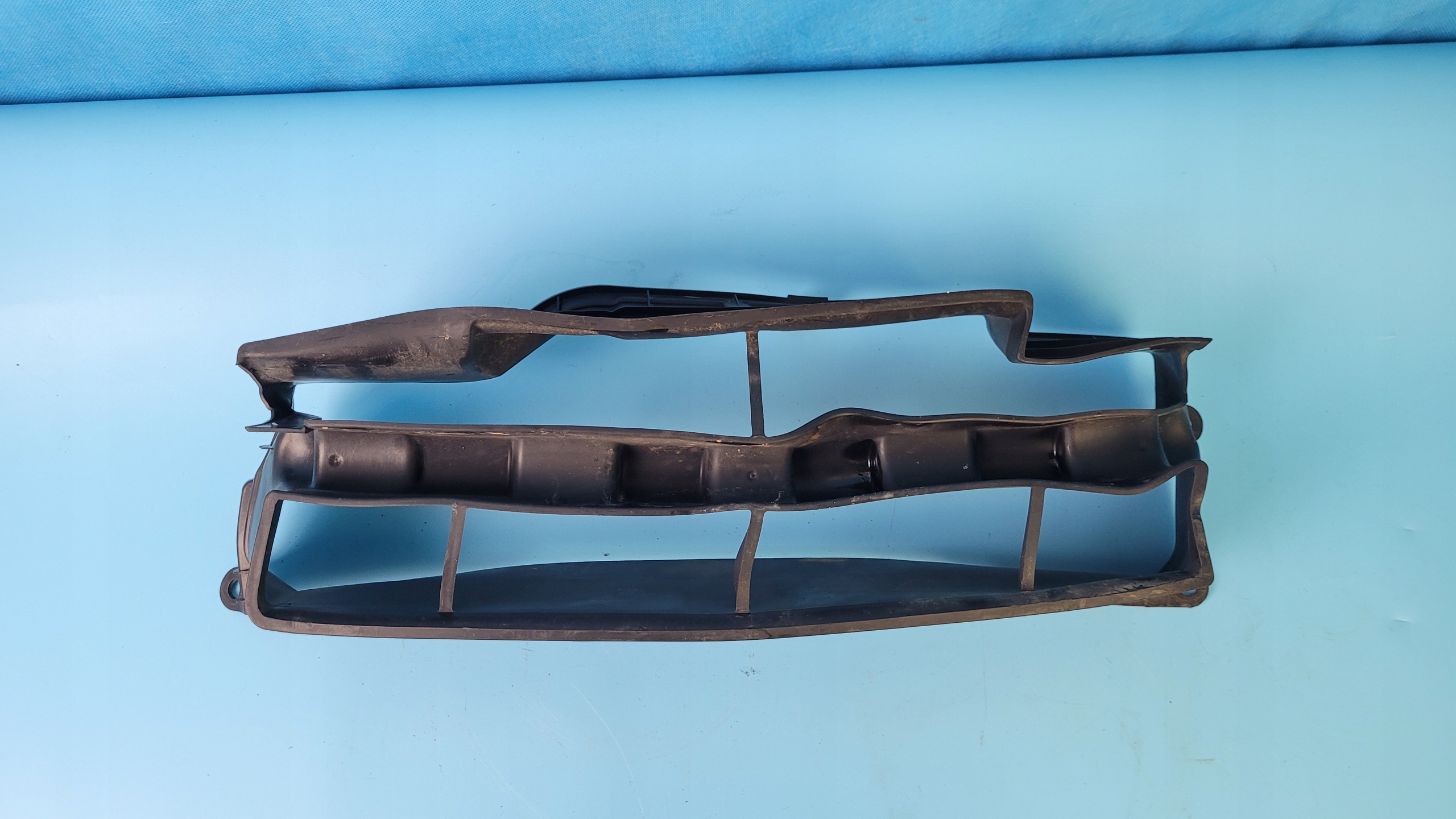 OUTLANDER III ПОВІТРЯНИЙ КЕРМО 7812A391