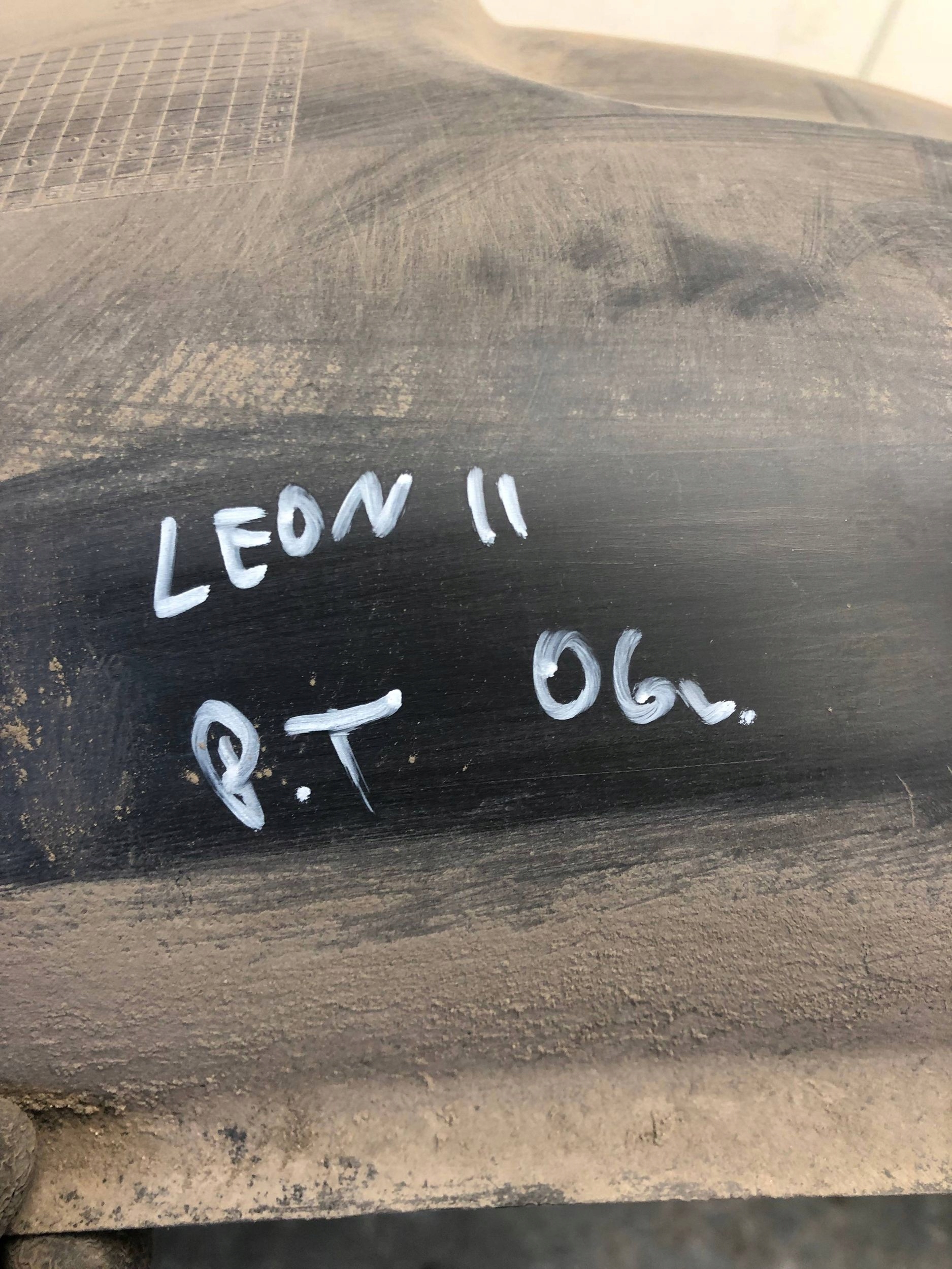mudguard right rear part SEAT LEON II 1P0810970A