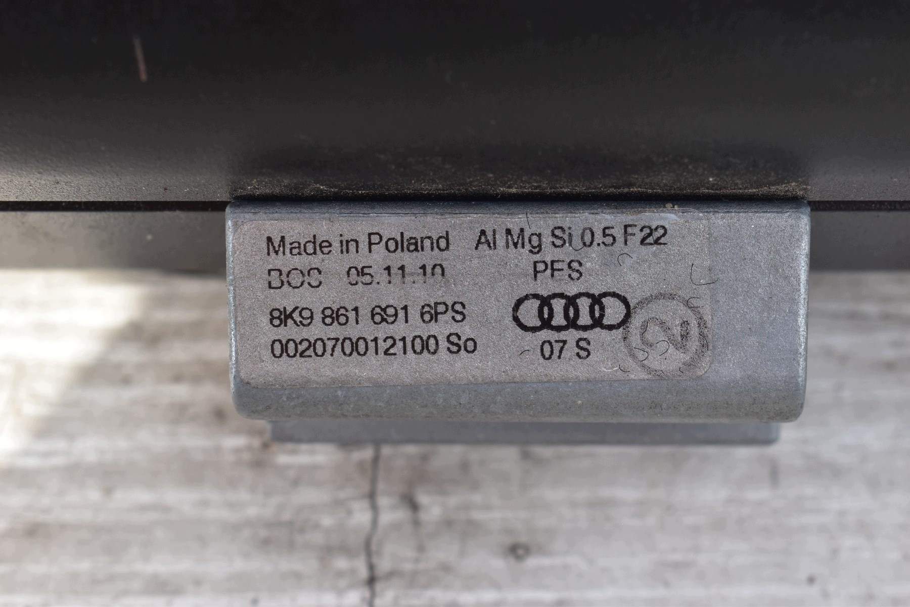 blinds boot net AUDI A4 B8 KOMBI 2008-2015 8K98616916PS