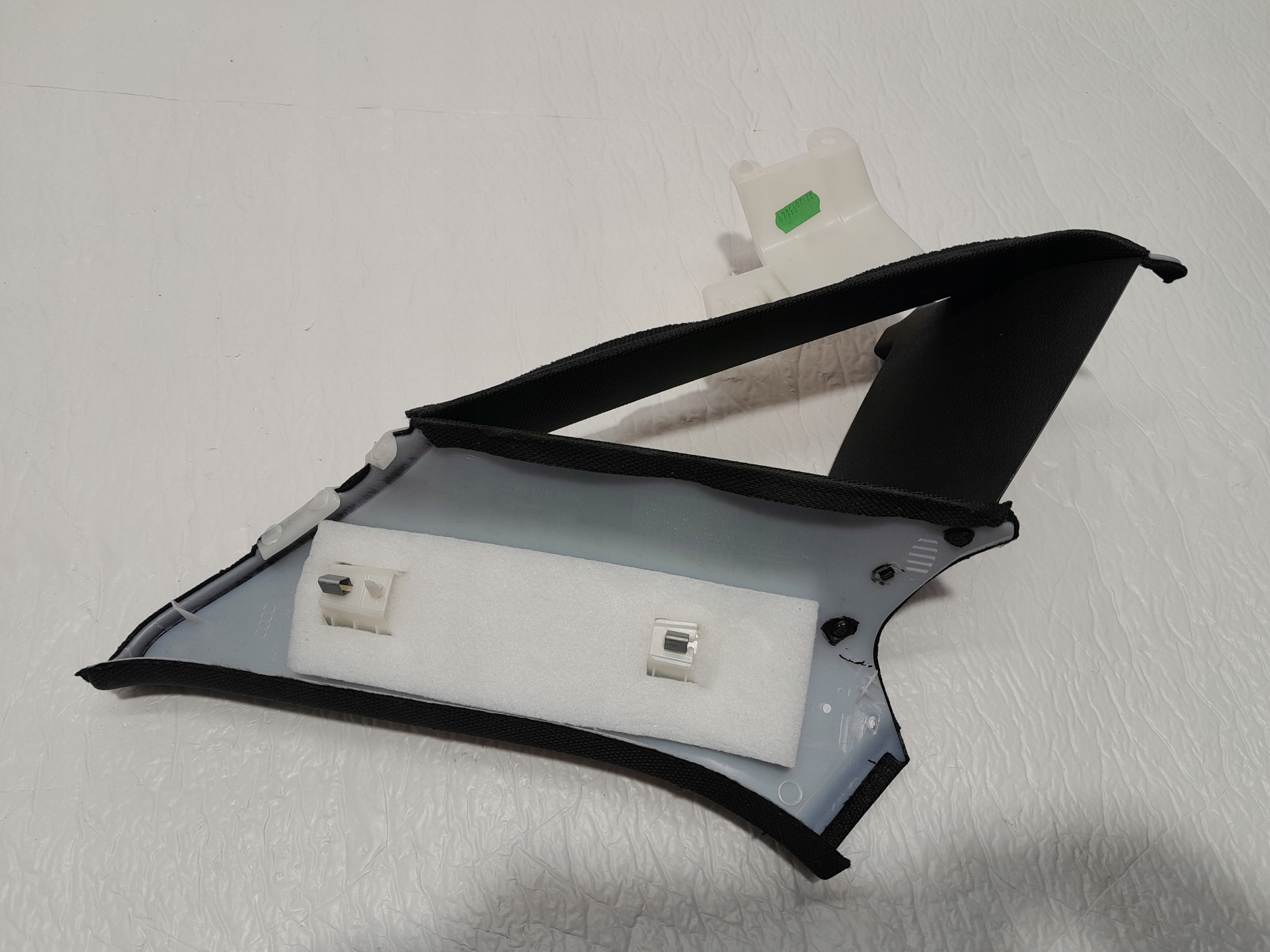 AUDI A4 B9 LIFT cover side SLUPKA 8W5867287C