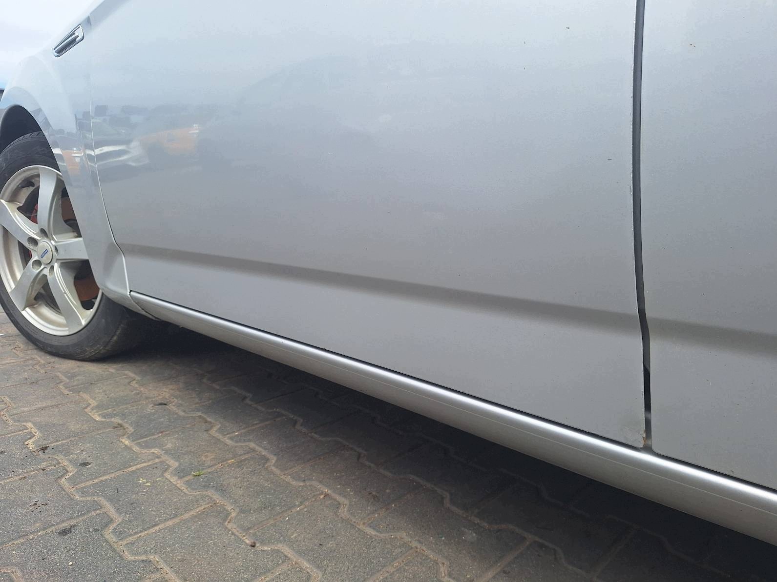 door complete left front FORD MONDEO MK4 LIFT 58 ID: 236966