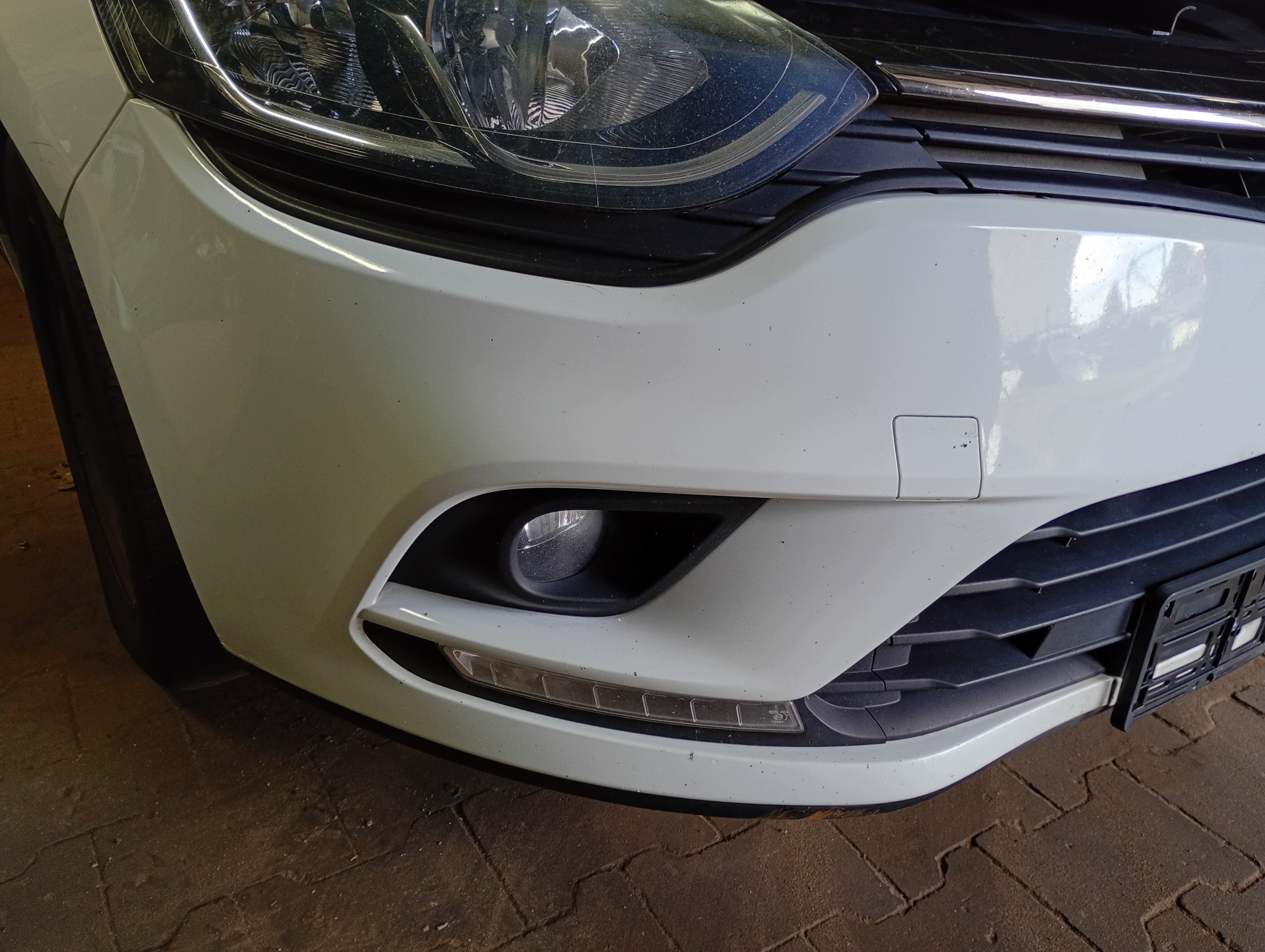 nárazník přední předek RENAULT CLIO IV LIFT