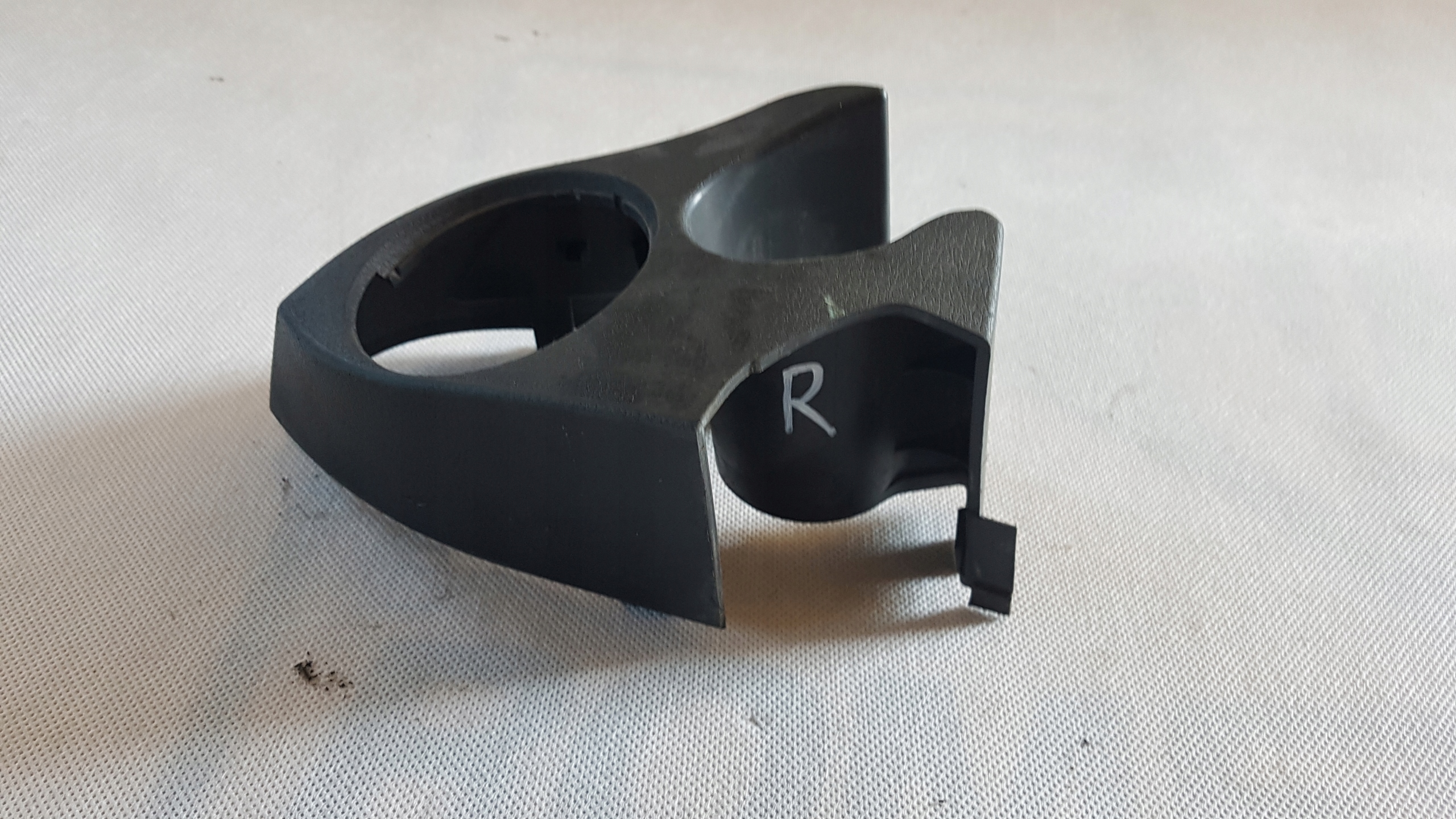 ВЕНТИЛЯЦИОННЫЙ КАНАЛ БЕКОНА ПРАВАЯ ДВЕРЬ MAN TGX TGS