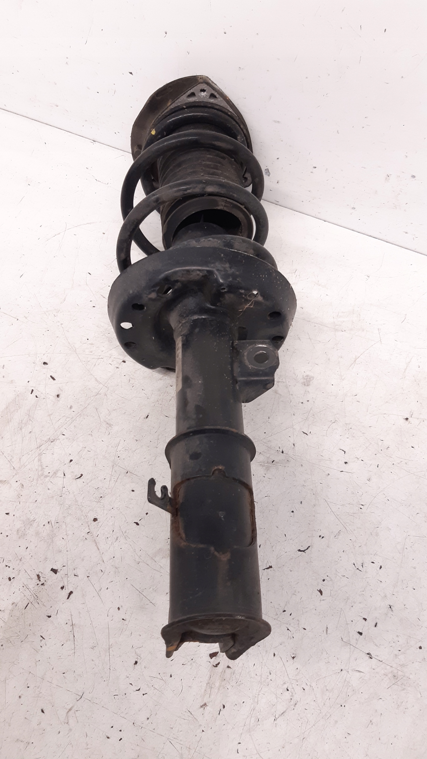 shock absorber spring right front 39039574 Opel Astra K