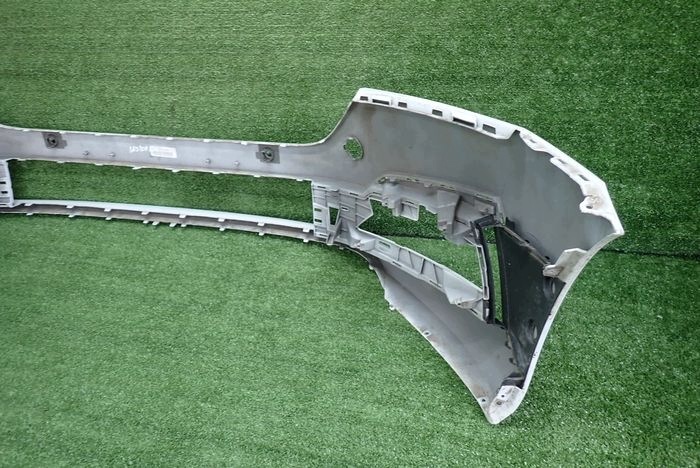 SKODA OCTAVIA IV 19-23 Frontstoßstange vorne