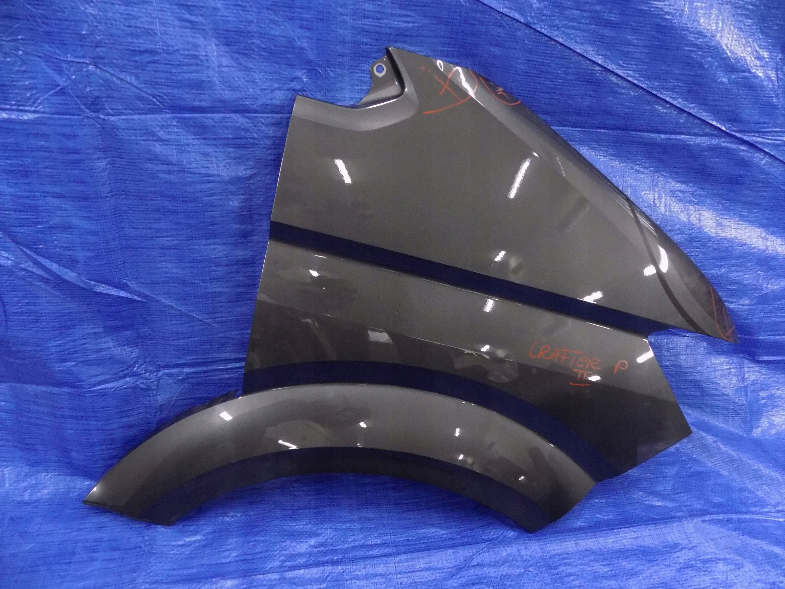 fender right front front VW CRAFTER II MAN