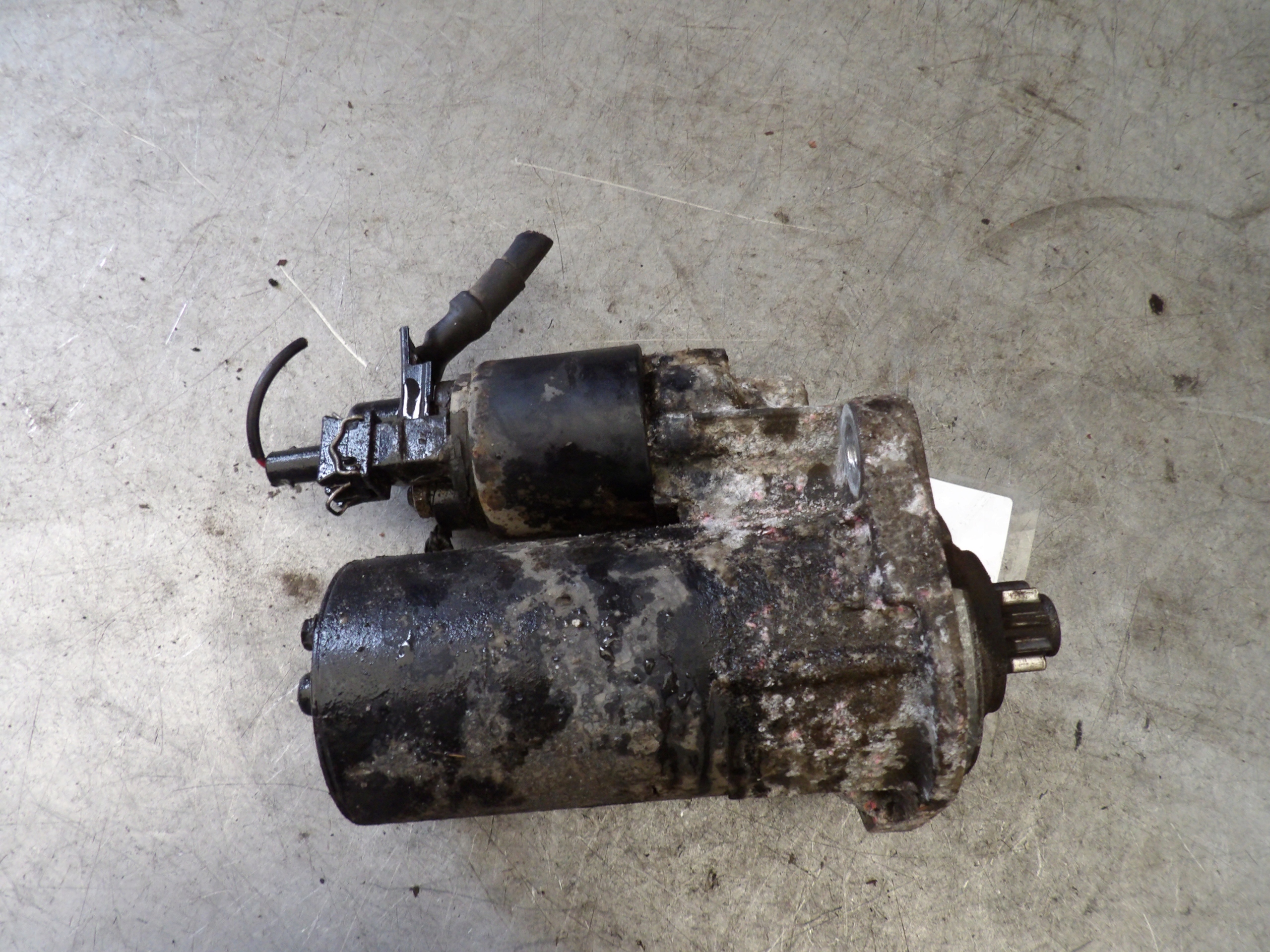 Volkswagen Golf IV starter 020911023F 001121006