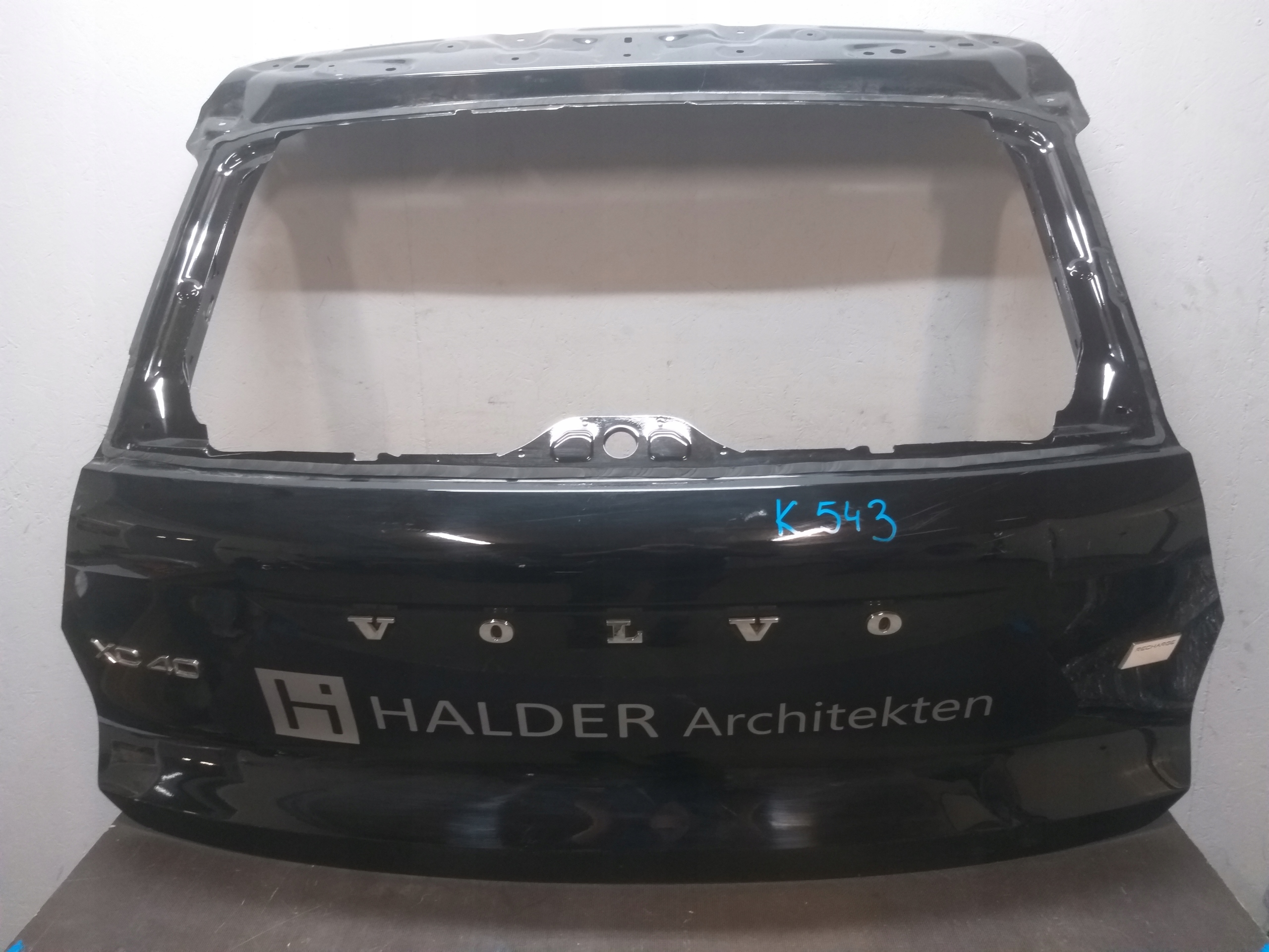 boot door VOLVO XC40