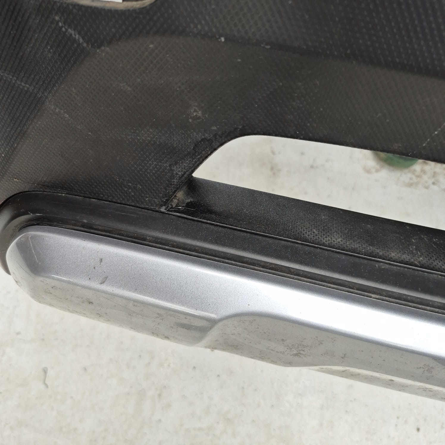 SUBARU FORESTER V 5 18-> bumper front front washer 57704SJ000