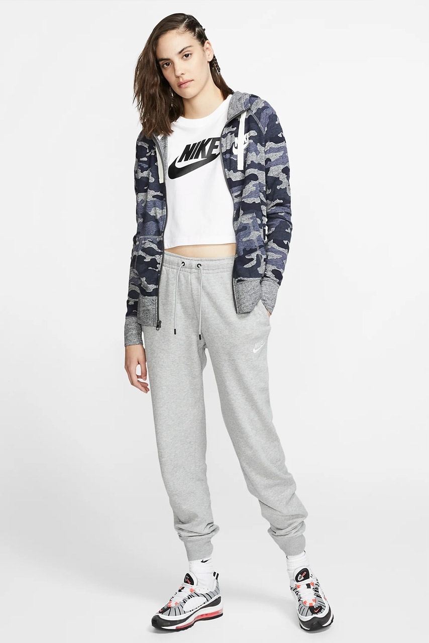 

Spodnie Nike Essential Slim Fit