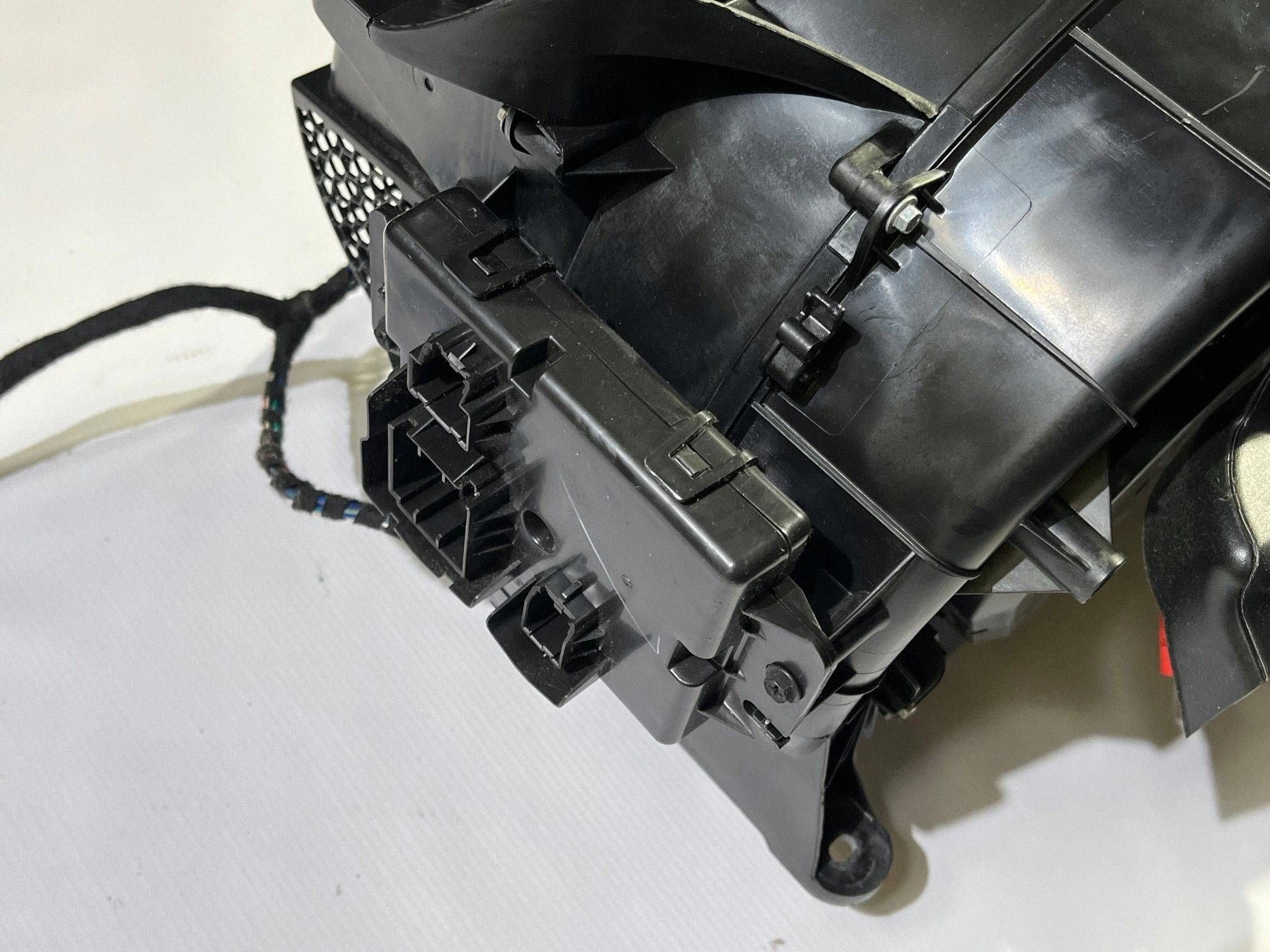 heater complete Chrysler Pacifica 2021