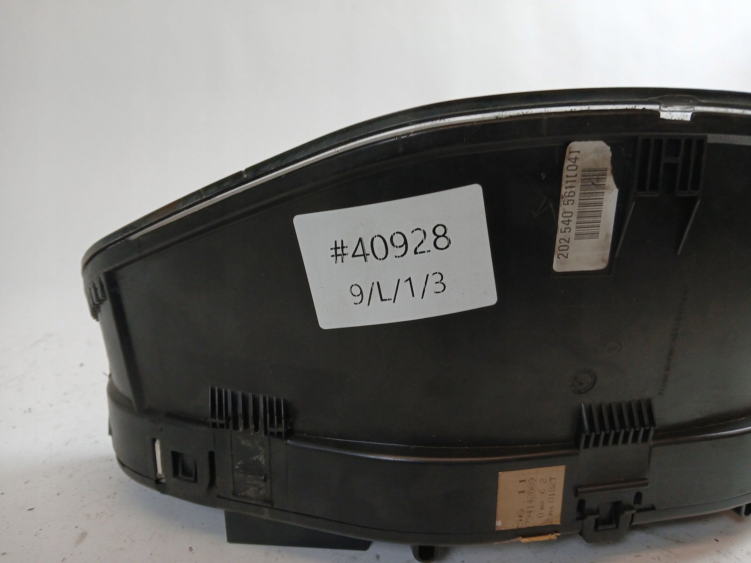 MERCEDES W202 2.2 D budíky budiky 2025405611