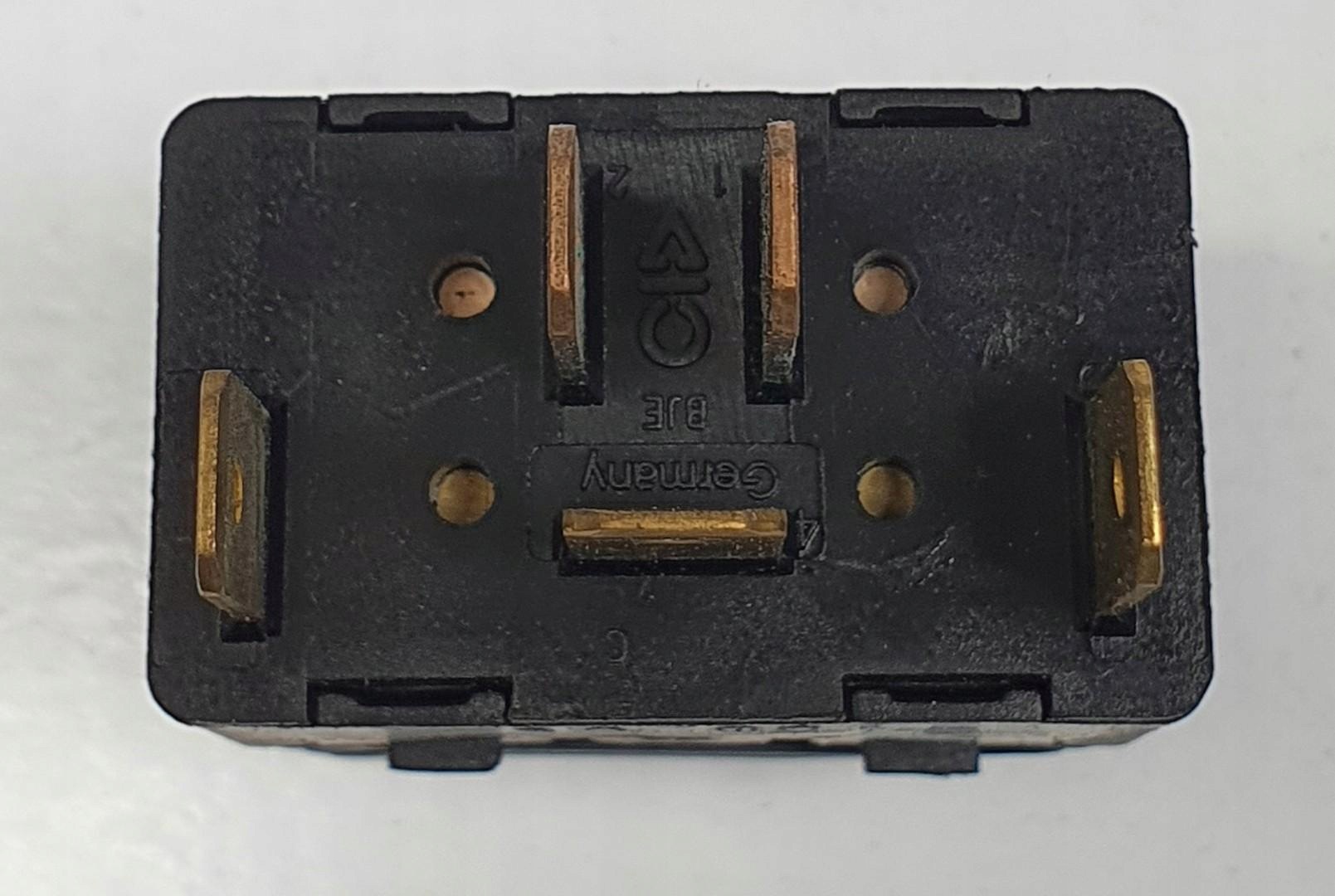 Bouton Bouton Vitres AUDI A4 B5 4D0959855