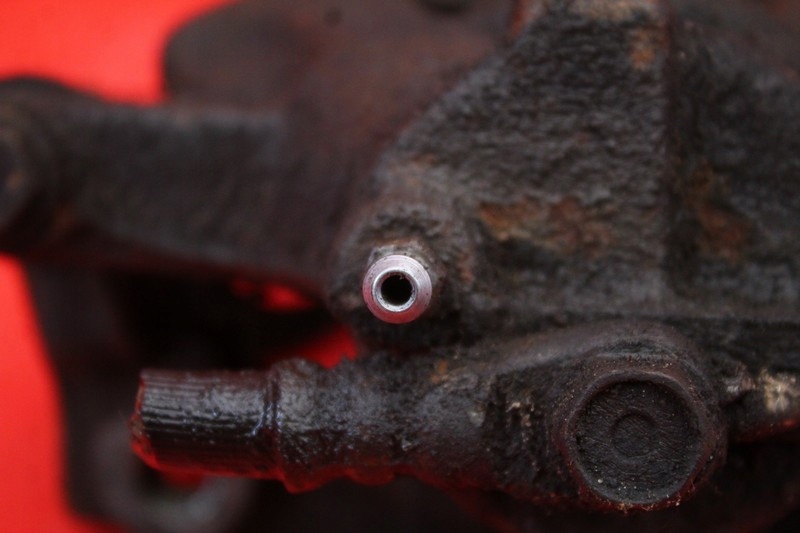 caliper brake left front TOYOTA AYGO 1 and 1.0 68 KM 08-12