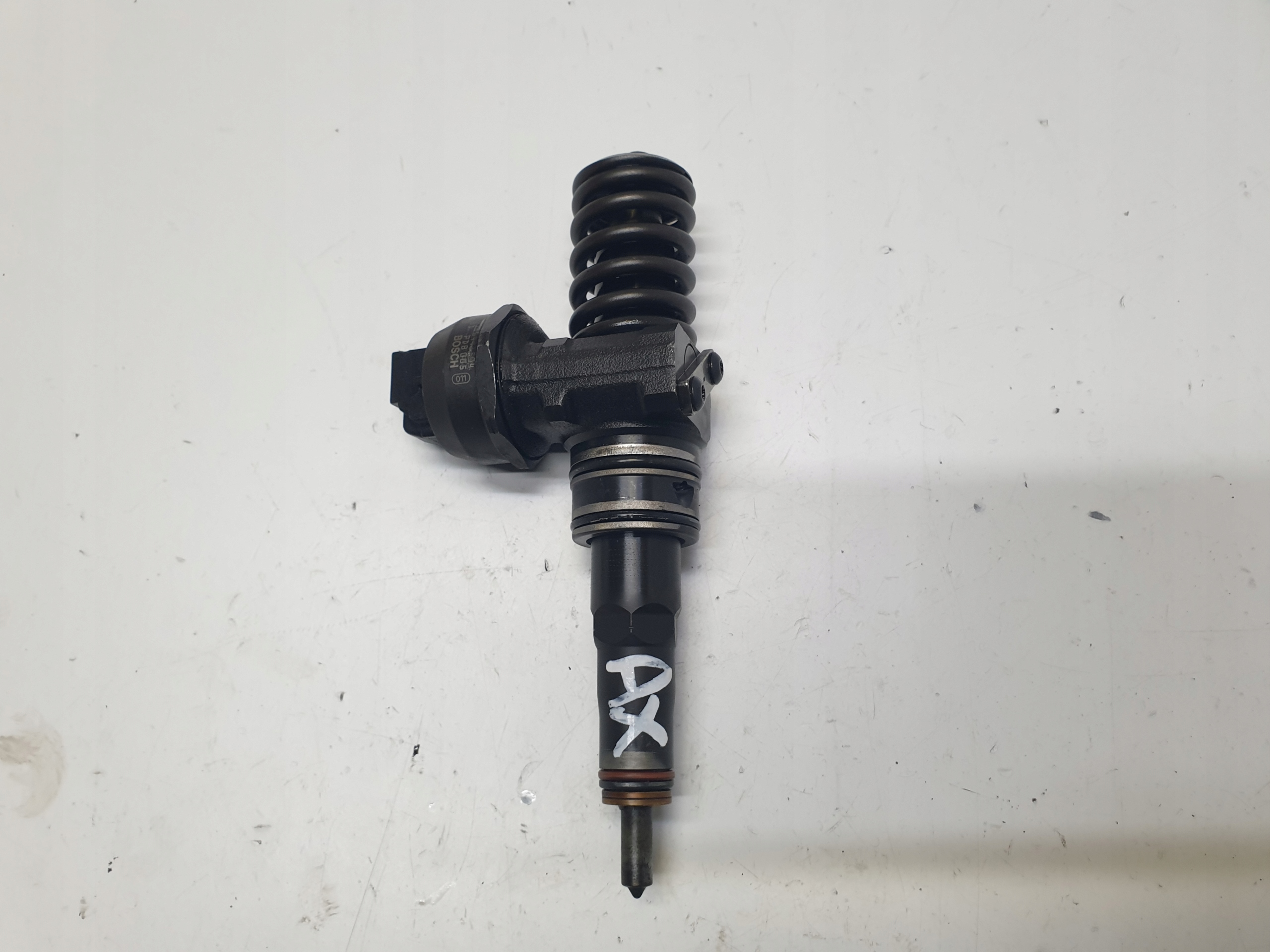 POMPOWTRYSK POMPOWTRYSKIWACZ VW AUDI SKODA 1.9 TDI 038130073AX