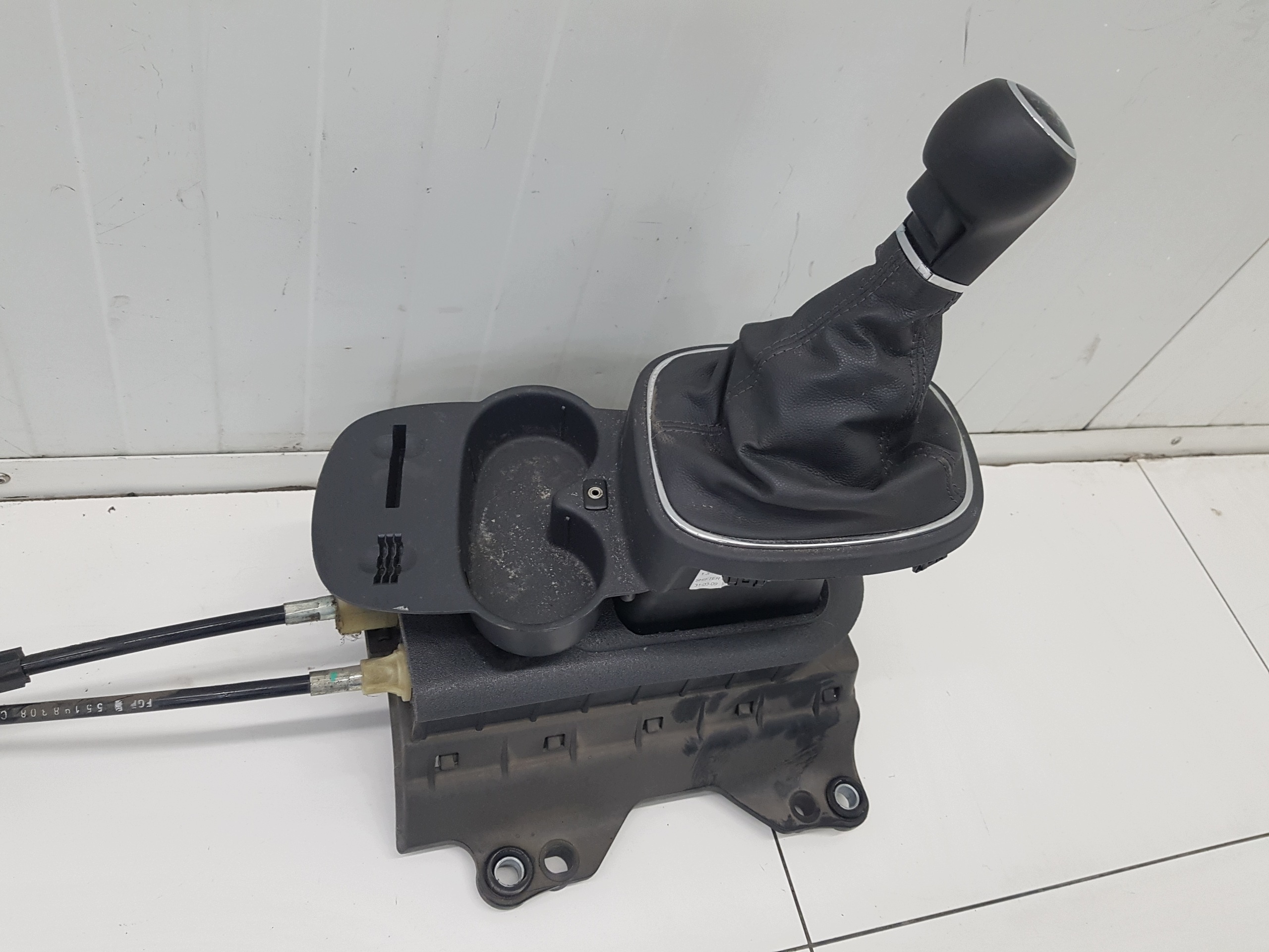 trim changes of the gear OPEL CORSA D 1.7 CDTI 6-B