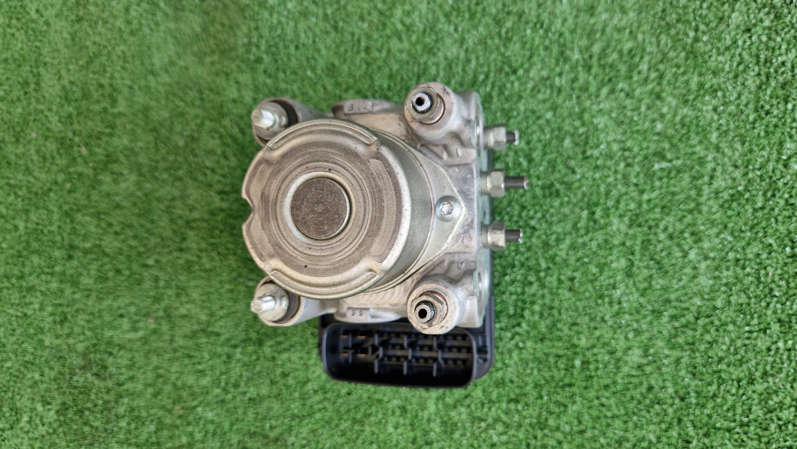 pompe ABS unité de commande électronique uce SUZUKI JIMNY essence DIESEL 5610076J0 2005R > 2014R