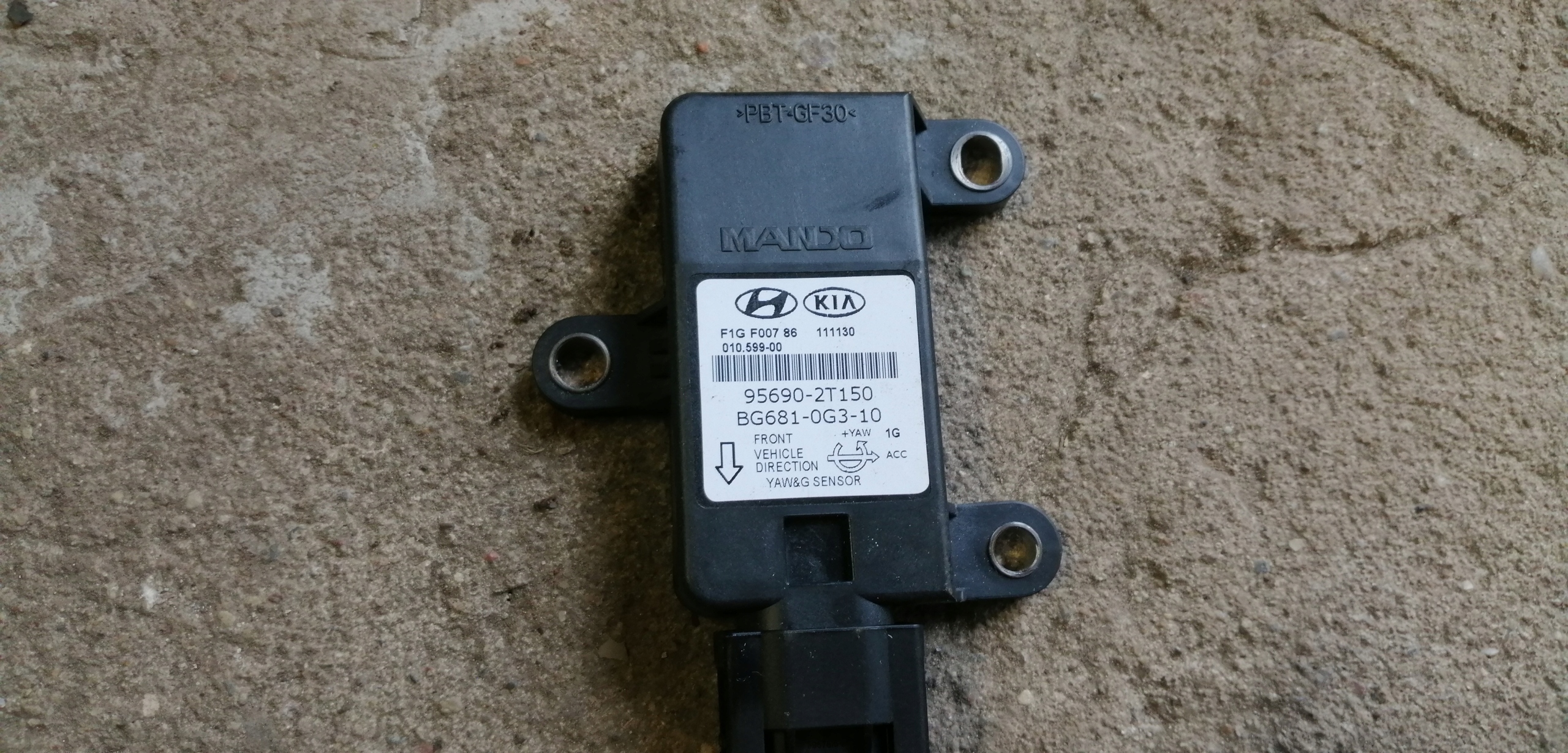 KIA RIO III 11-ДАТЧИК РЫСКАНИЯ ESP 956902T150