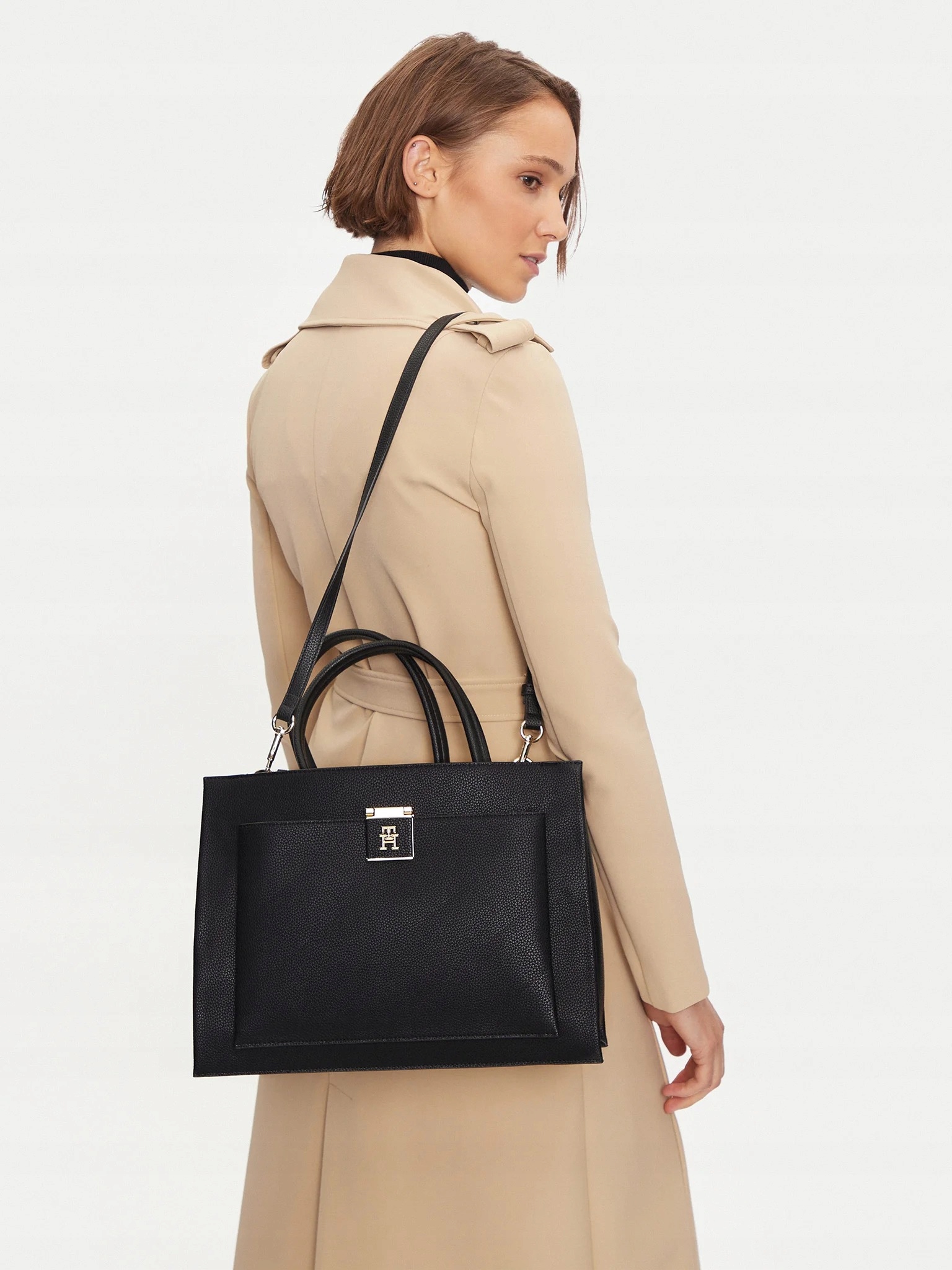 Taška Tommy Hilfiger Th Her Satchel AW0AW17035