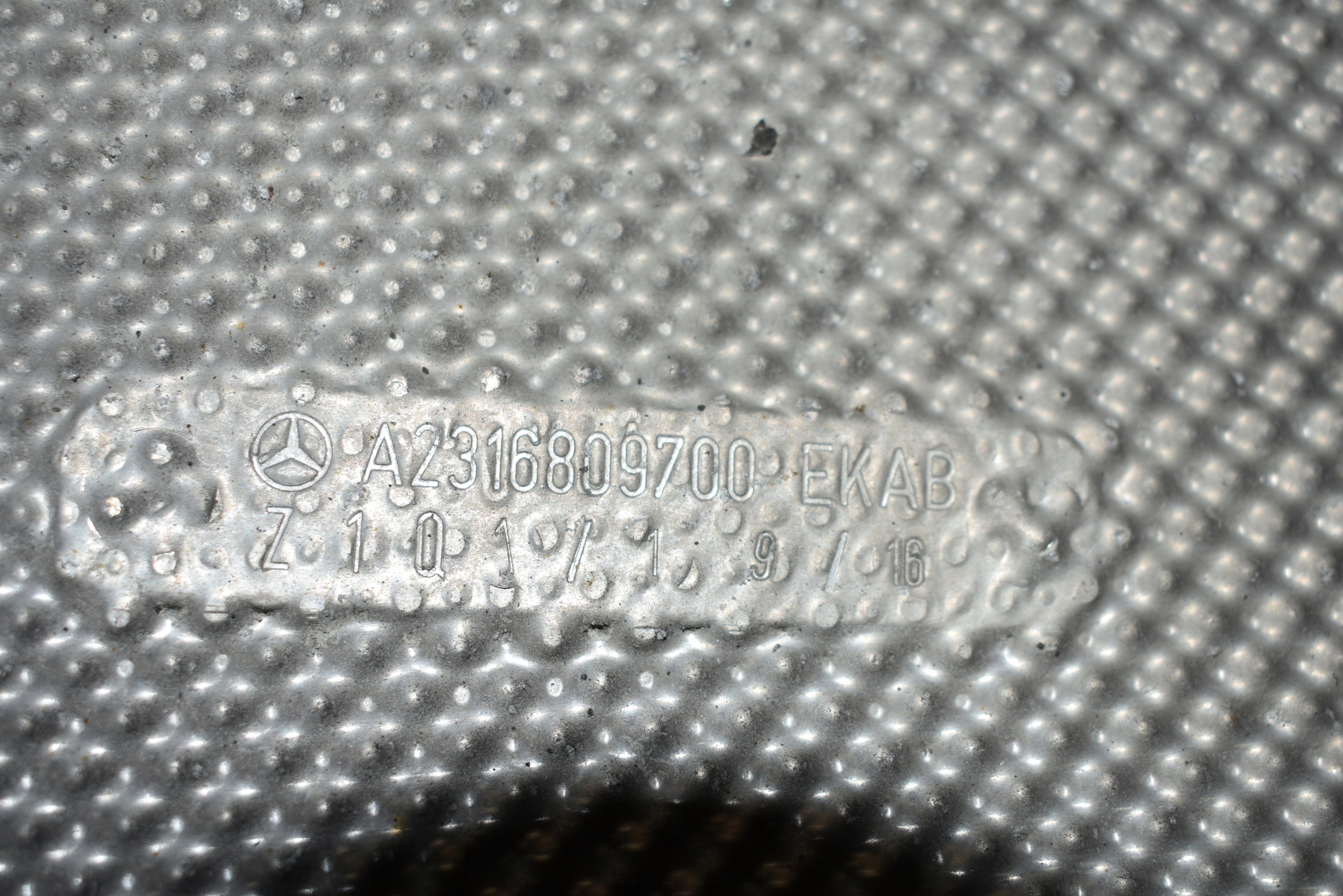 IDEALNA Blende Abdeckung TERMICZNA MERCEDES SL R231 1