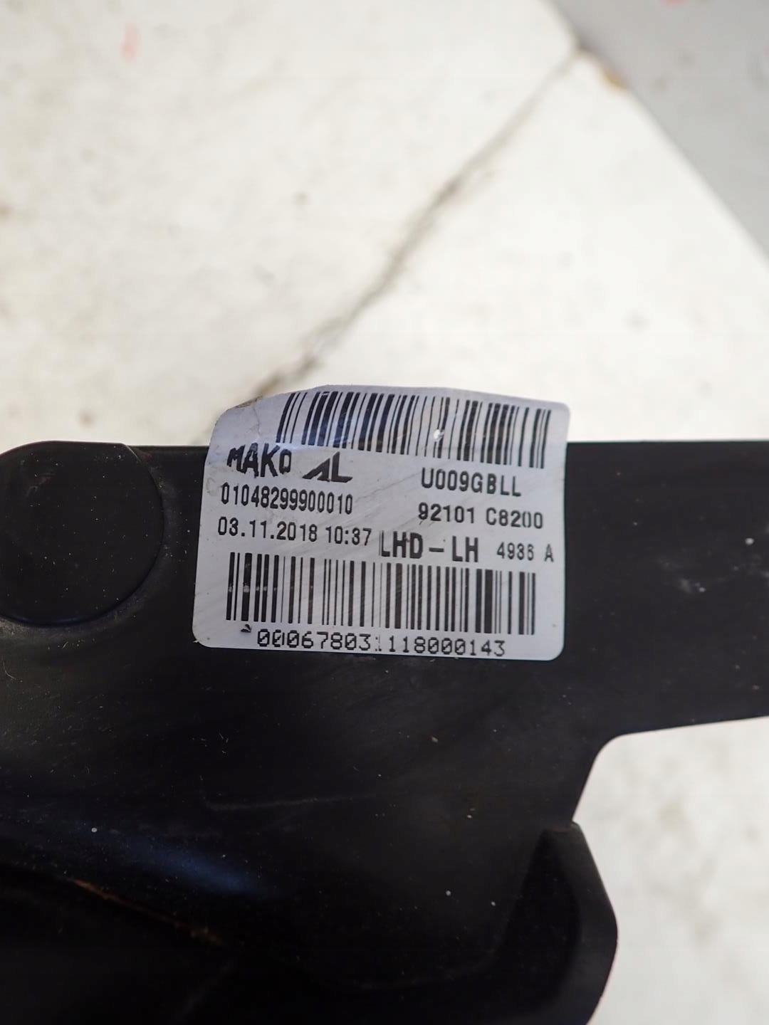 light front front left HYUNDAI I20 II 2015- LED 92101-C8200