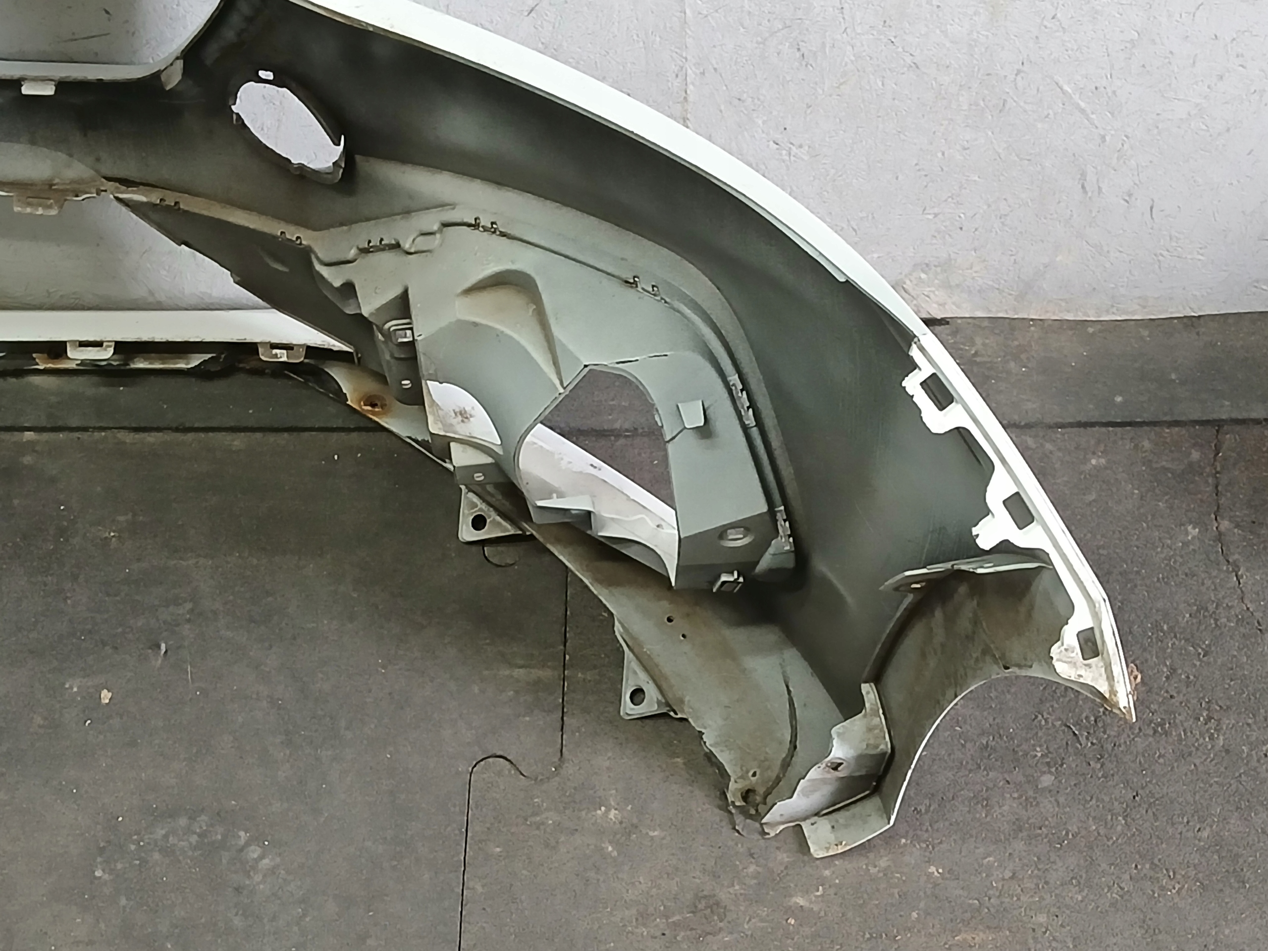 bumper front FORD FIESTA MK8 ST