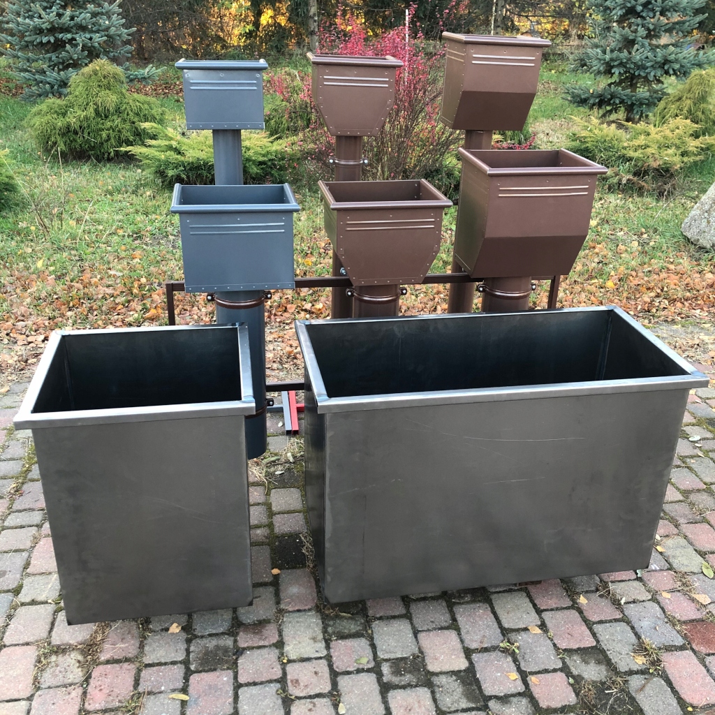 KOSZ ZLEWOWY SKOS-2 DACH-MET Ø90 ANTRACYT 7016 Marka Dach-Met Olejnik