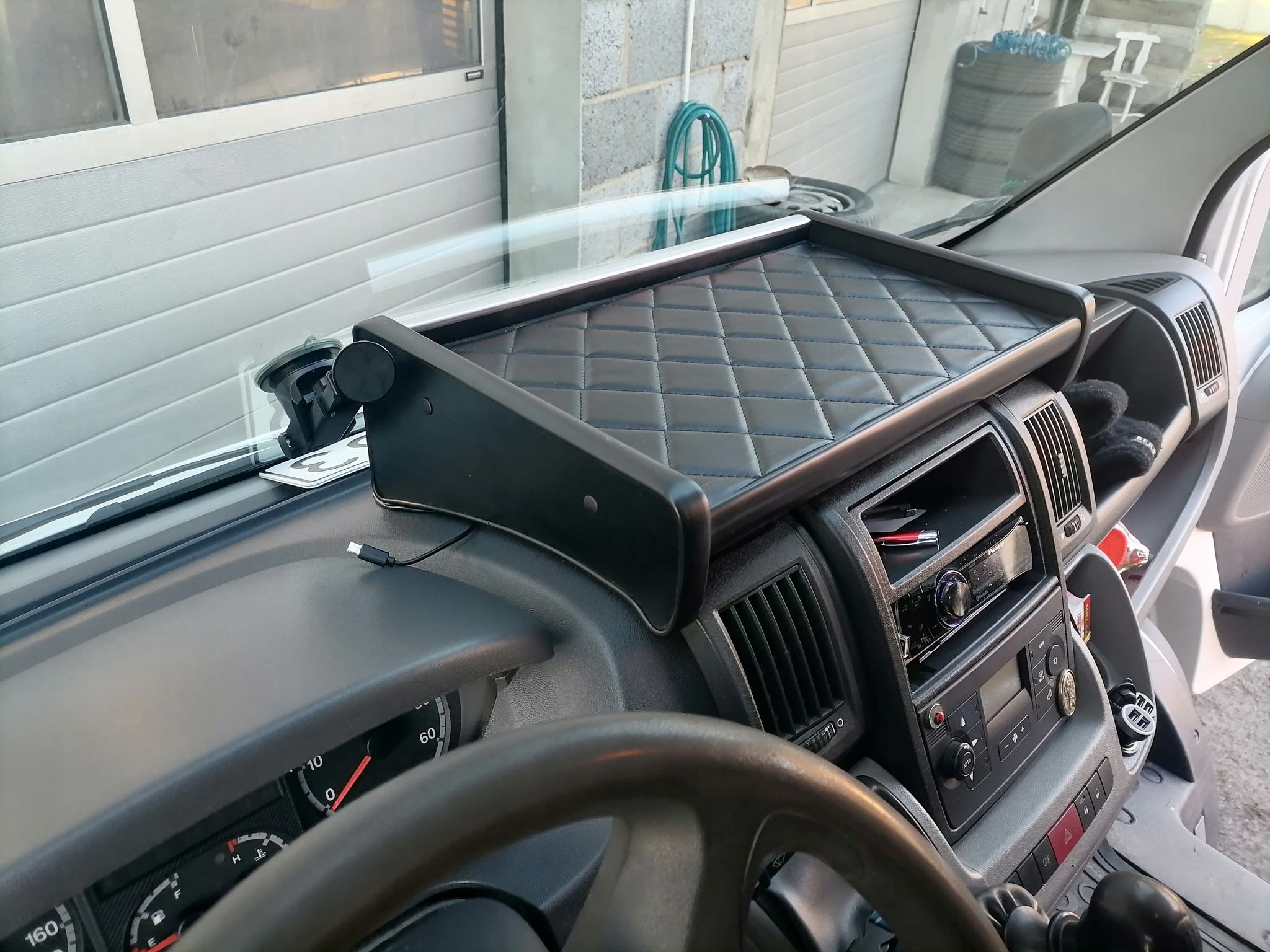 Półka środkowa BUS DUCATO JUMPER BOXER od 2006 r.