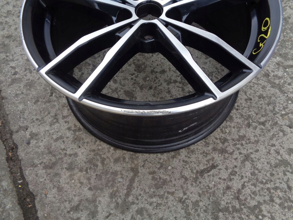 BMW G20 G21 G22 8.5 J x 19 5x112 ET40 disk