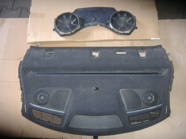 AW93-04692-BC - JAGUAR XJ X351 сабвуфер колонки полка жалюзи