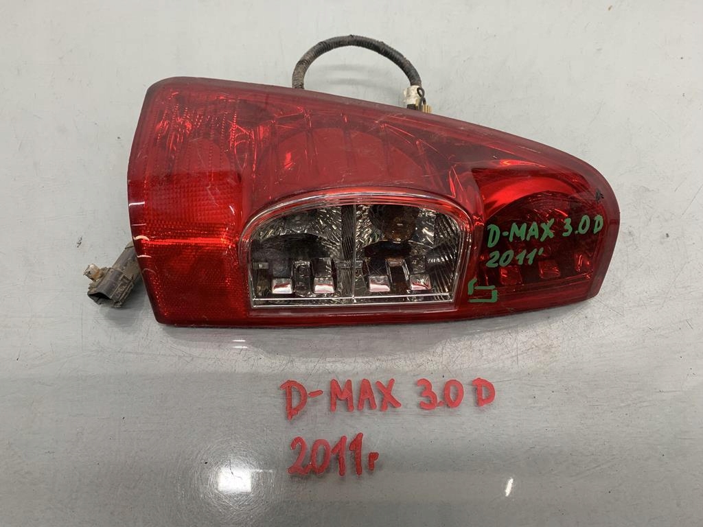 LAMPA LEWA TYLNA TYŁ ISUZU D-MAX I