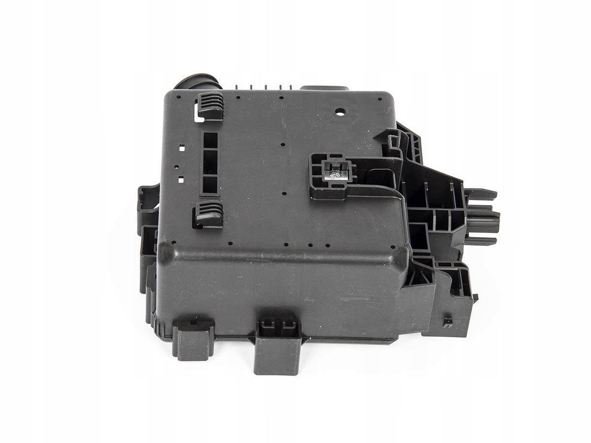 OBUDOWA SKRZYNKI BEZPIECZNIKÓW DOLNA TRANSIT 19- Producent części Ford OE