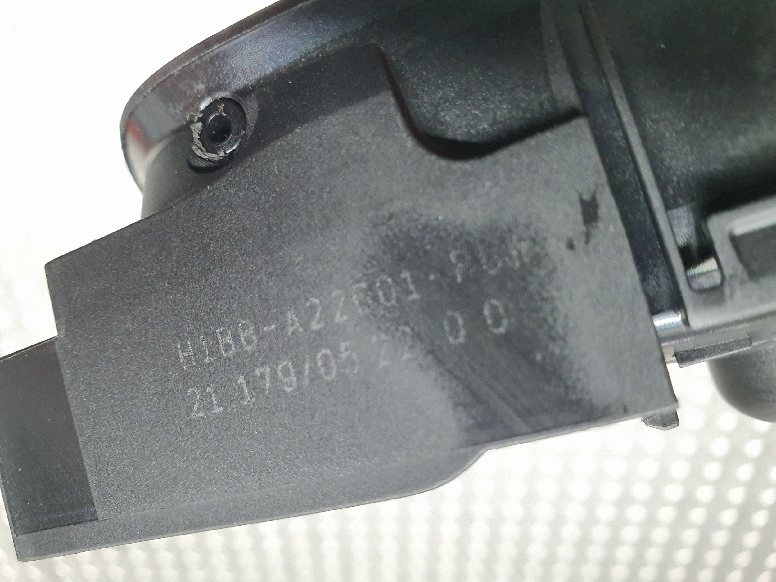 handle inner left rear part H1BB-A22601-BGW FORD PUMA MK2 FIESTA MK8