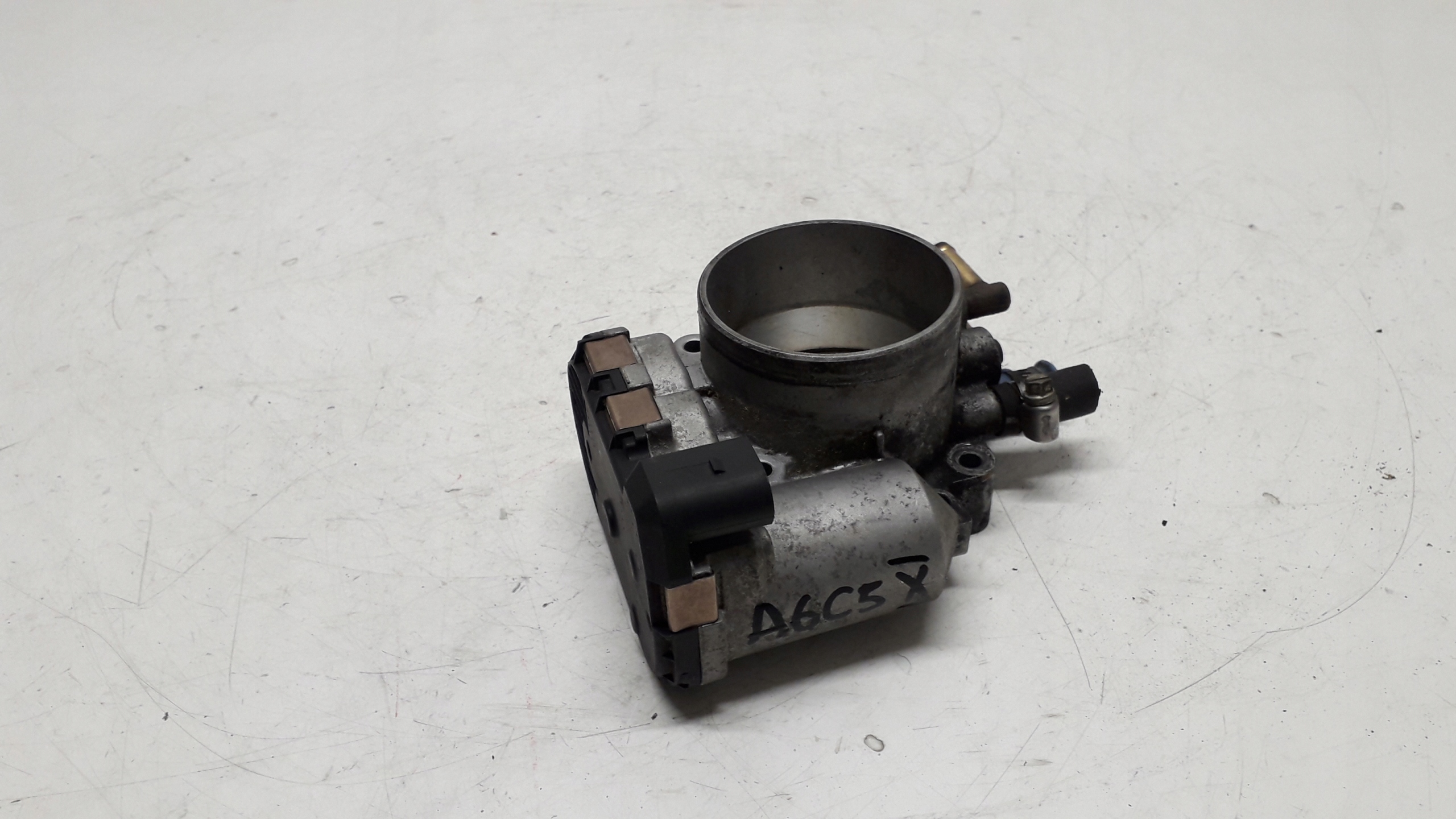 AUDI A4 A6 A8 2.4 2.8 3.0 PRZEPUSTNICA 078133062B