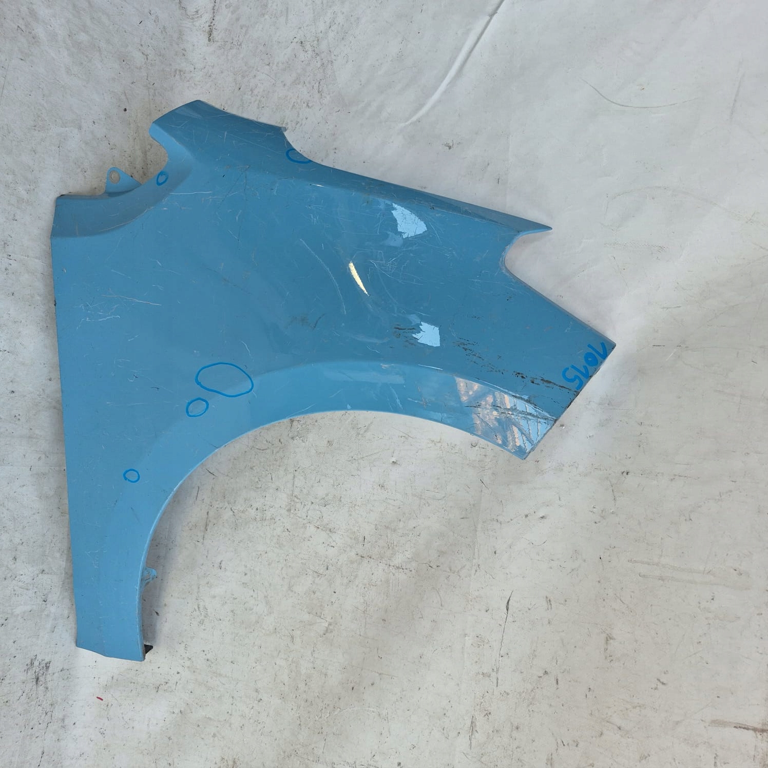 VW UP LIFT 16-23 fender front front right
