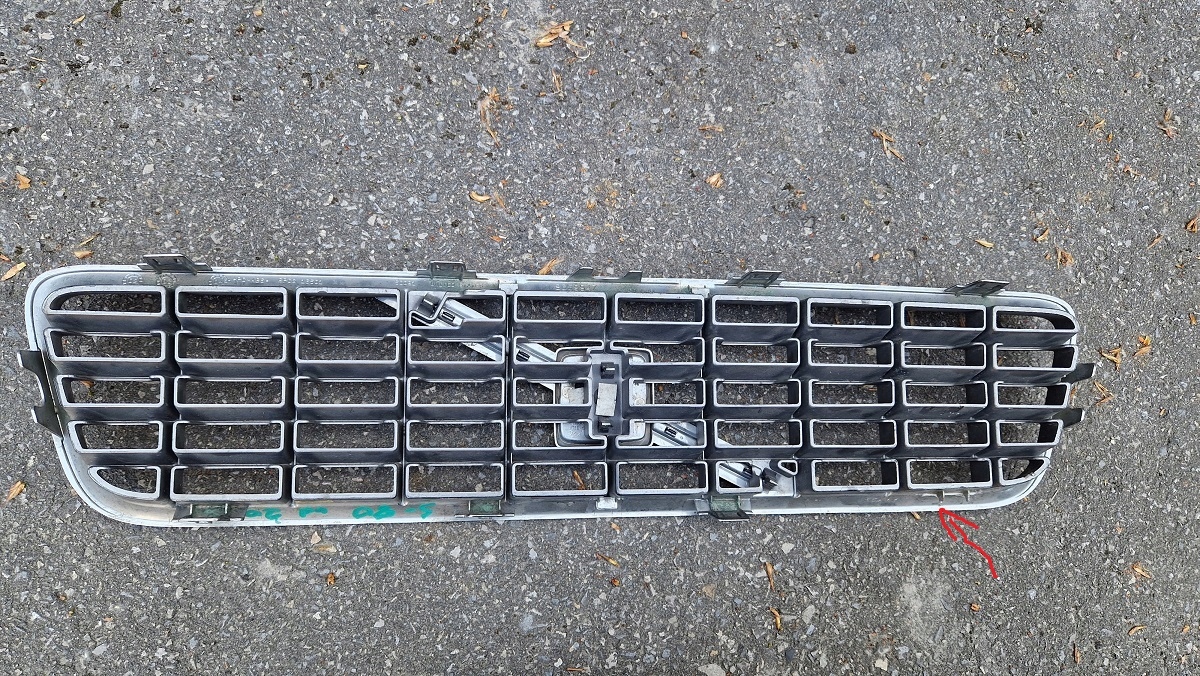решетка volvo S80 радиатора 03-