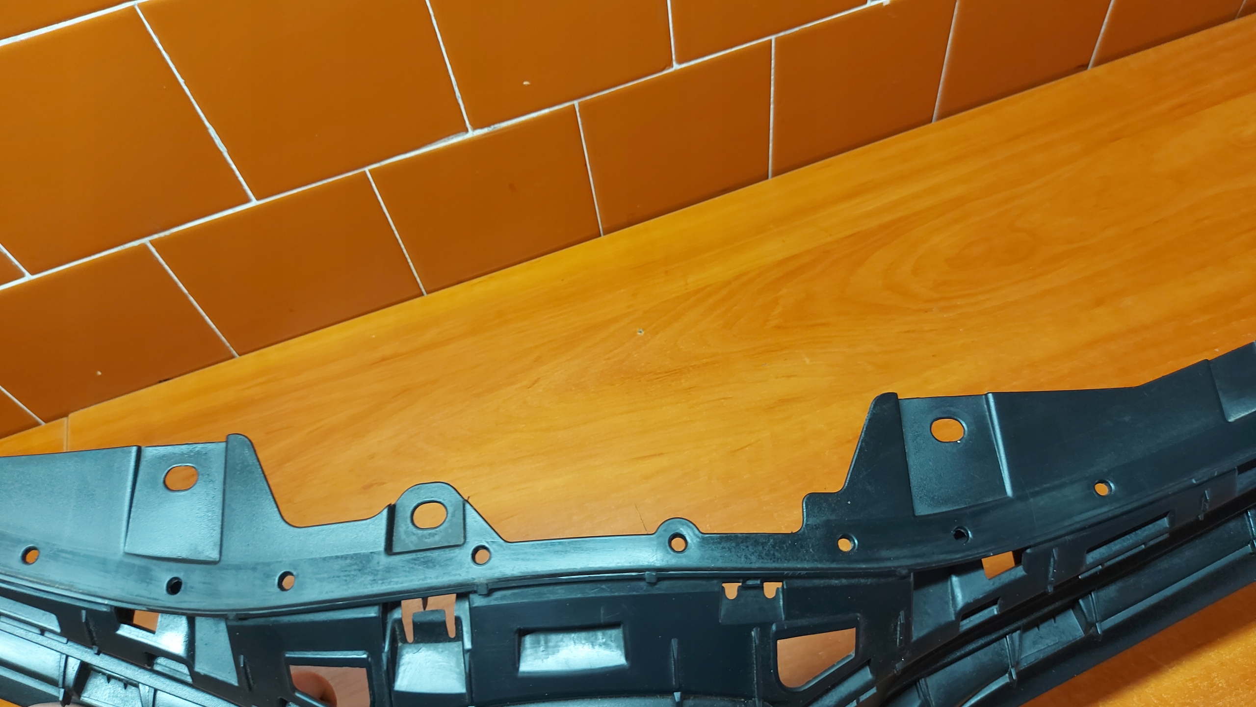pillar support grill supports front front TOYOTA YARIS III 14