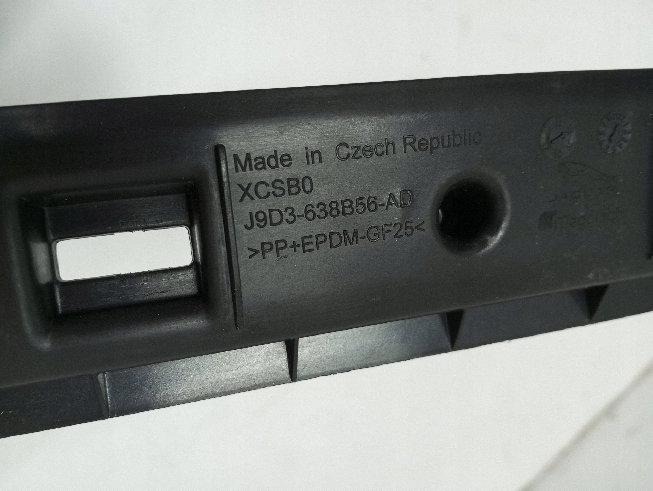 Copri Sedile JAGUAR e-PACE J9D3-638B56-AD