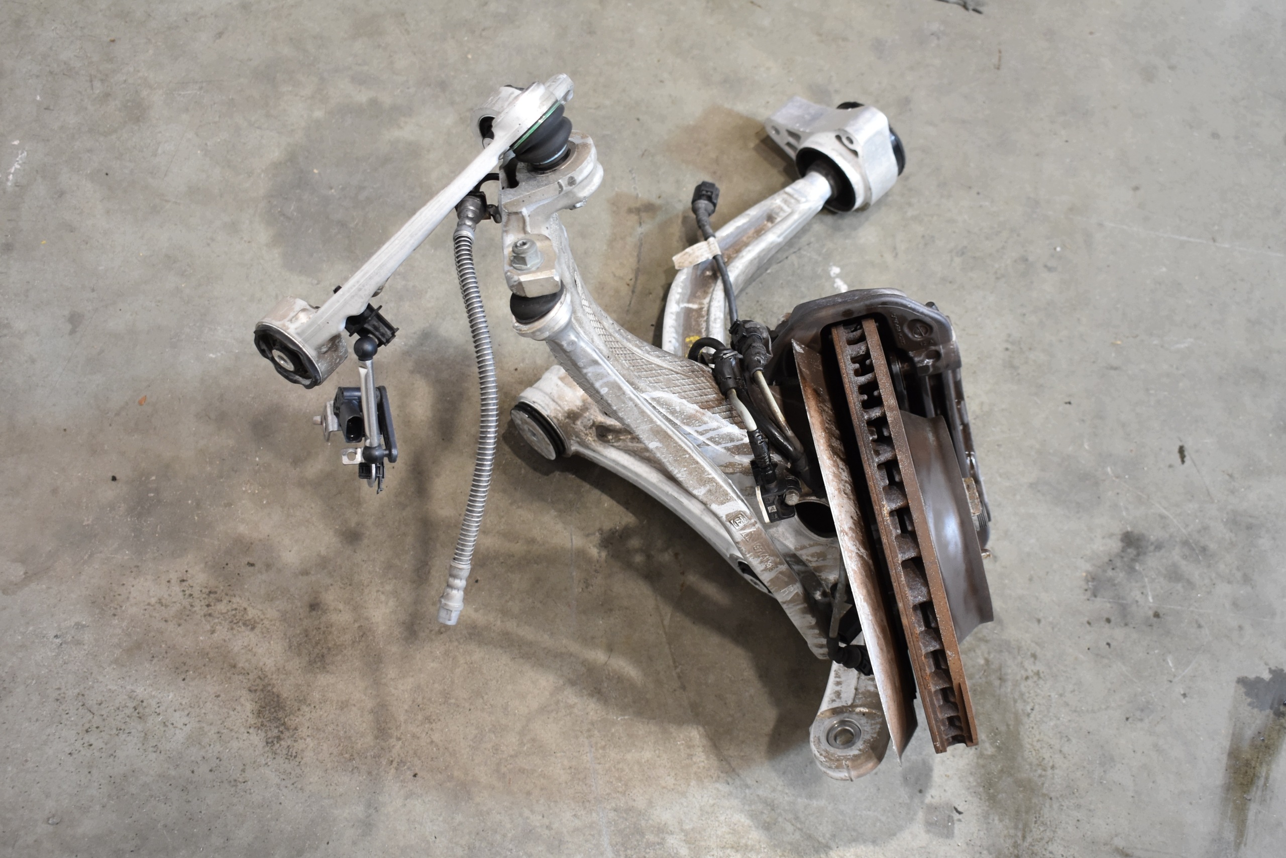IDEALNE sususpension front front right KPL. 2WD PORSCHE PANAMERA 971 1