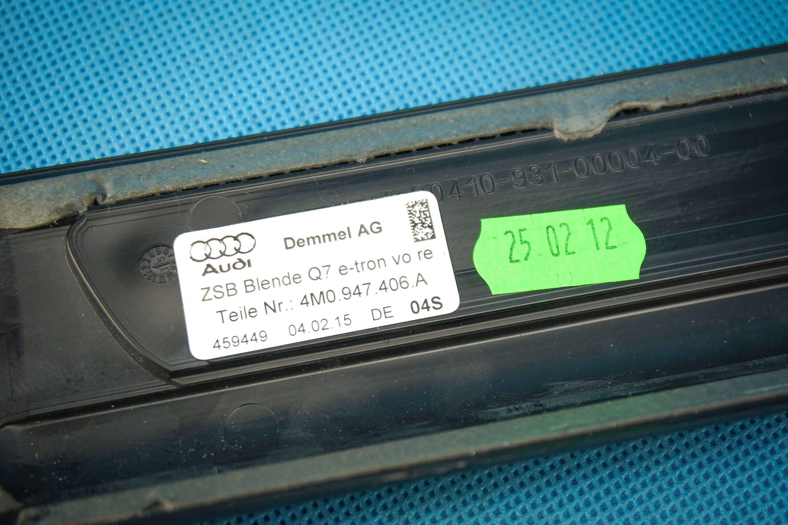 moulding threshold front right Audi Q7 4M E-Tron 4M0947406A