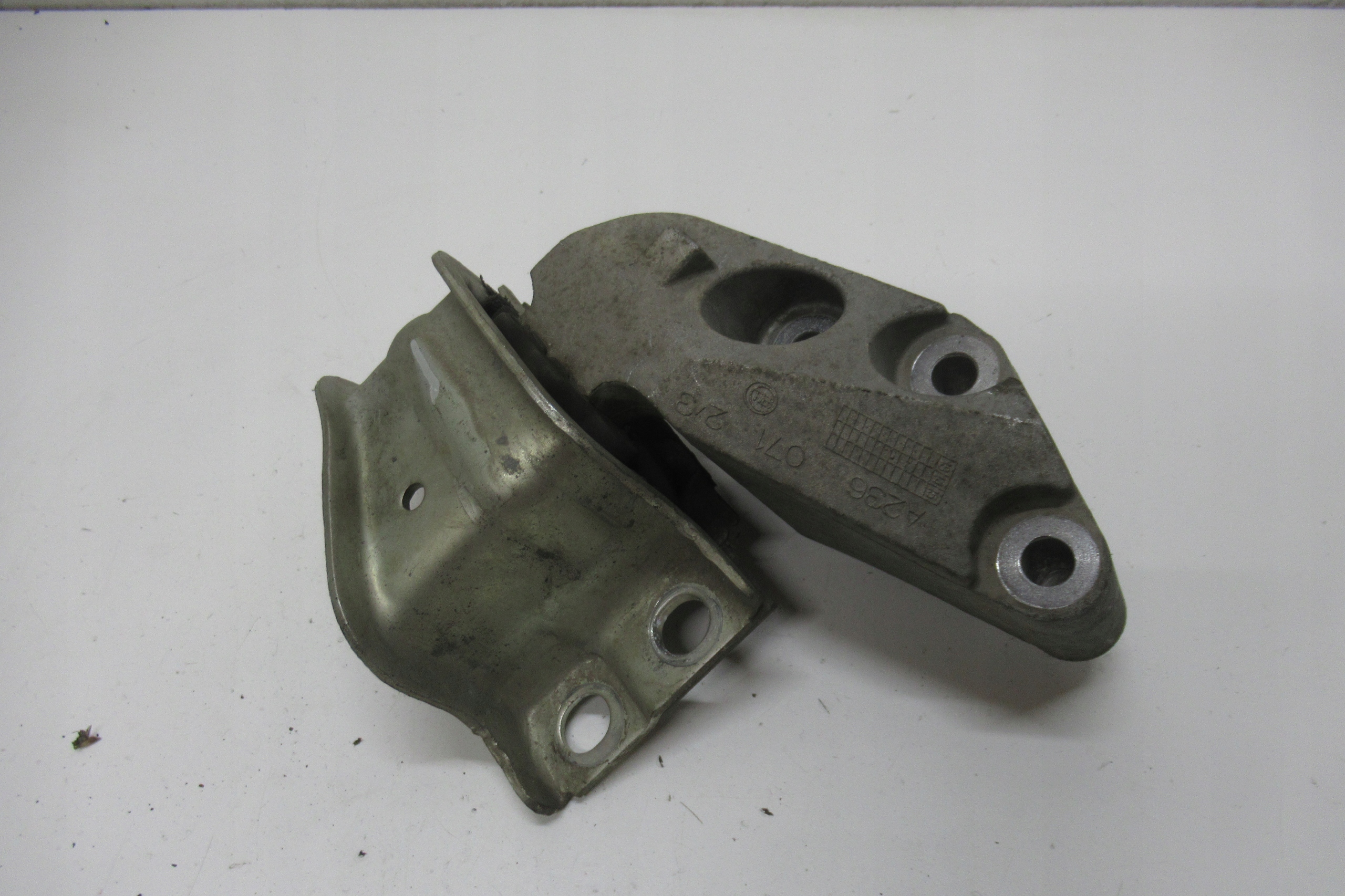 BOXER JUMPER 2.2 HDI holder engine mount