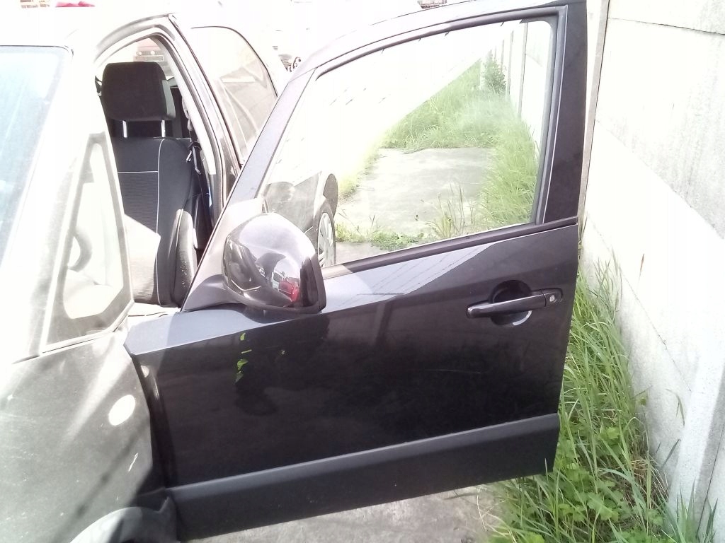 Fiat Sedici door left front front