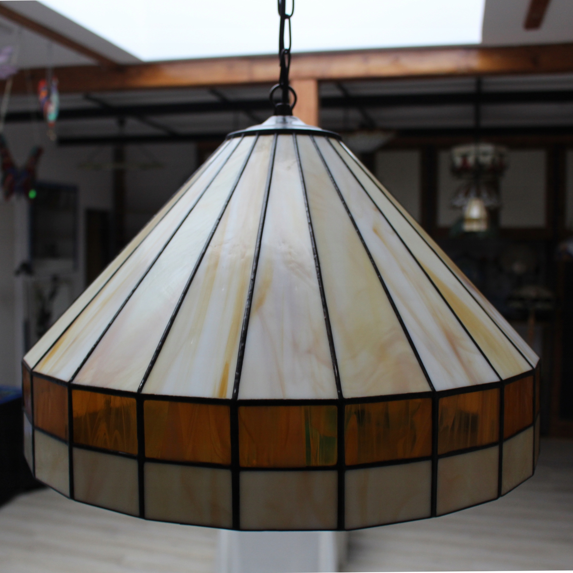 Lampa wisząca Tiffany Art Deco Beż Brąz Waga produktu z opakowaniem jednostkowym 4 kg