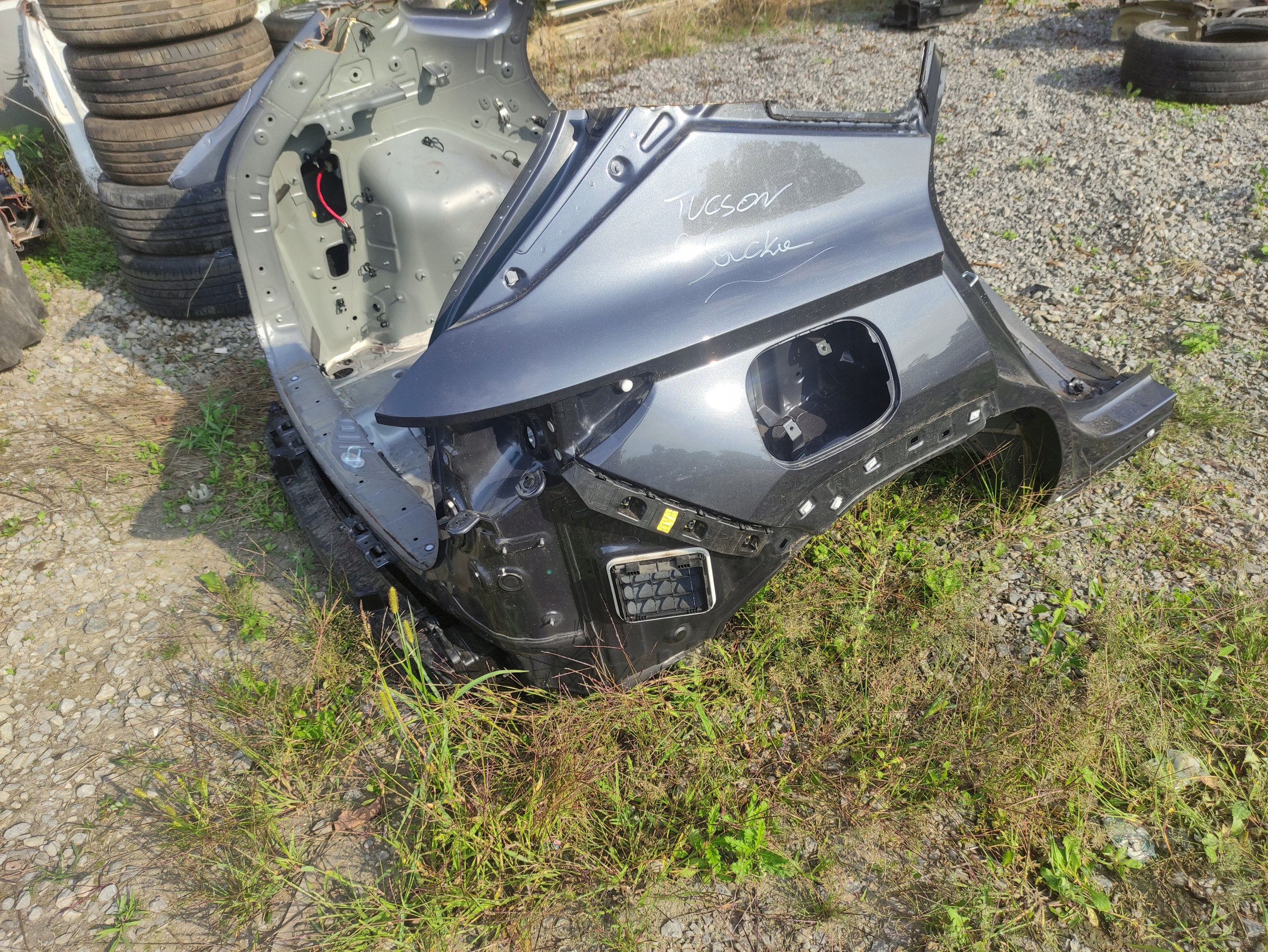 HYUNDAI TUCSON IV DUPA TYŁ ĆWIARTKA LEWA PRAWA TYLNA PAS WANNA