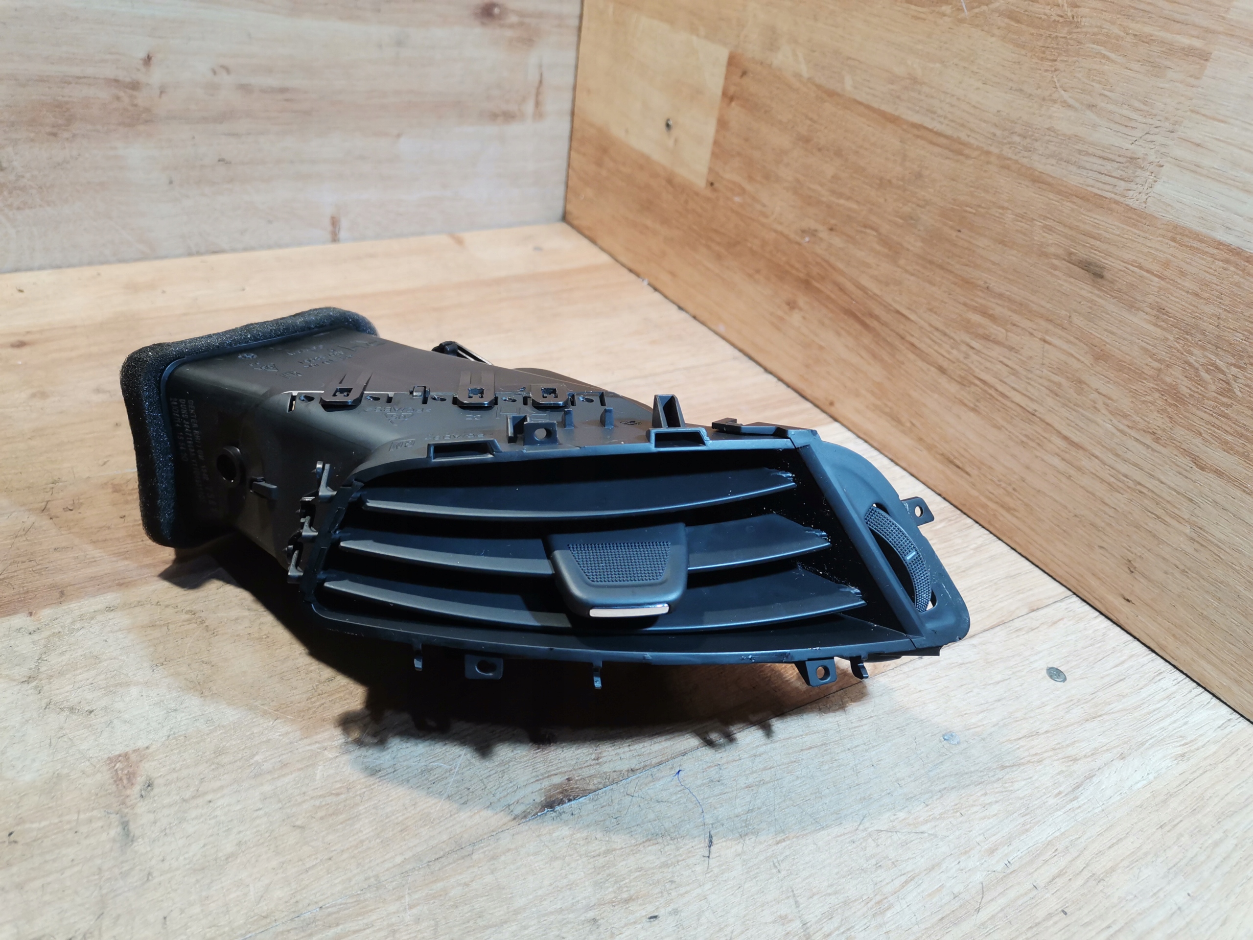 grid air conditioning devices central right OPEL ZAFIRA C 13427381