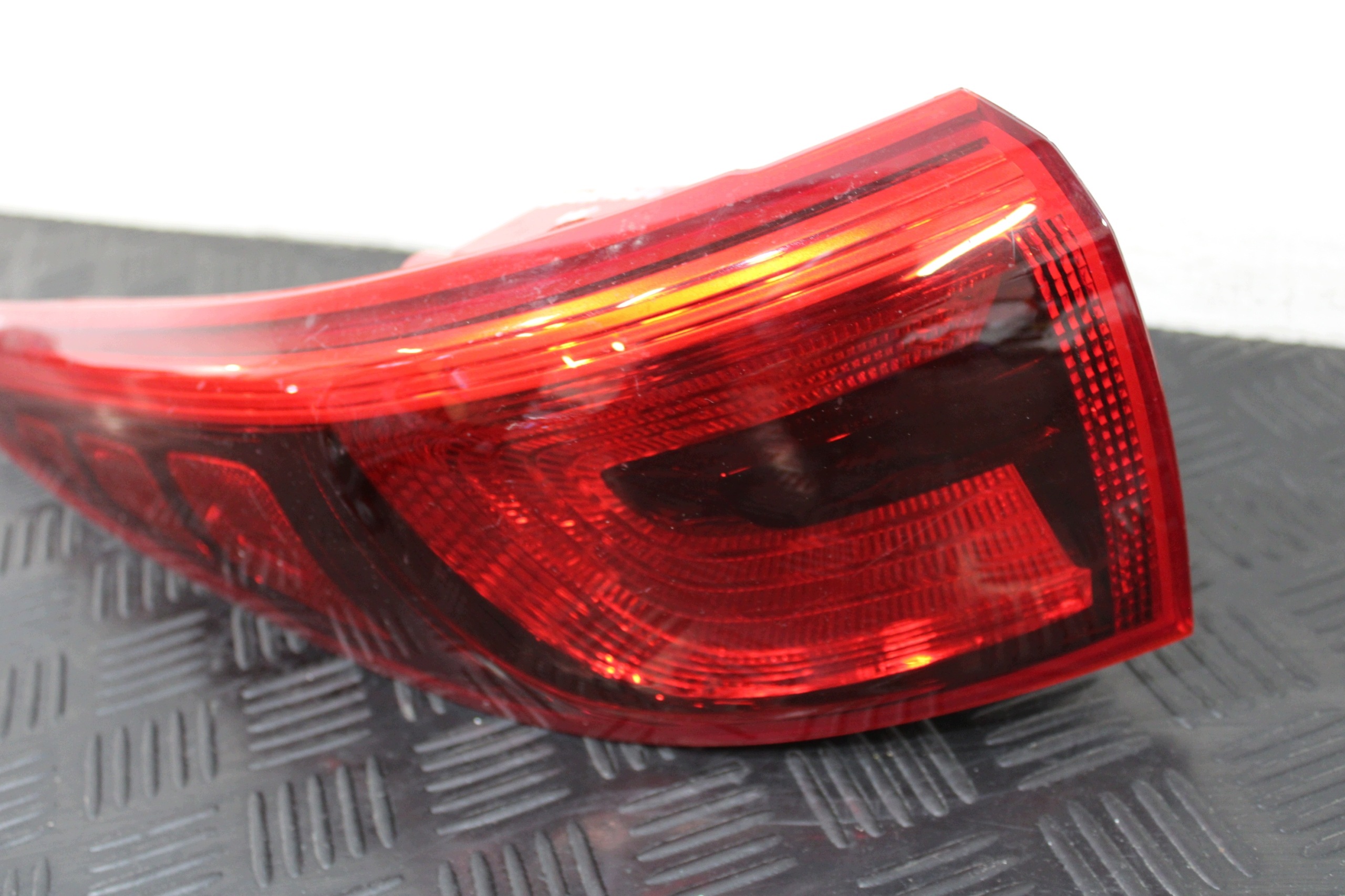 licht links heck KIA SPORTAGE 4 IV GT- LINE