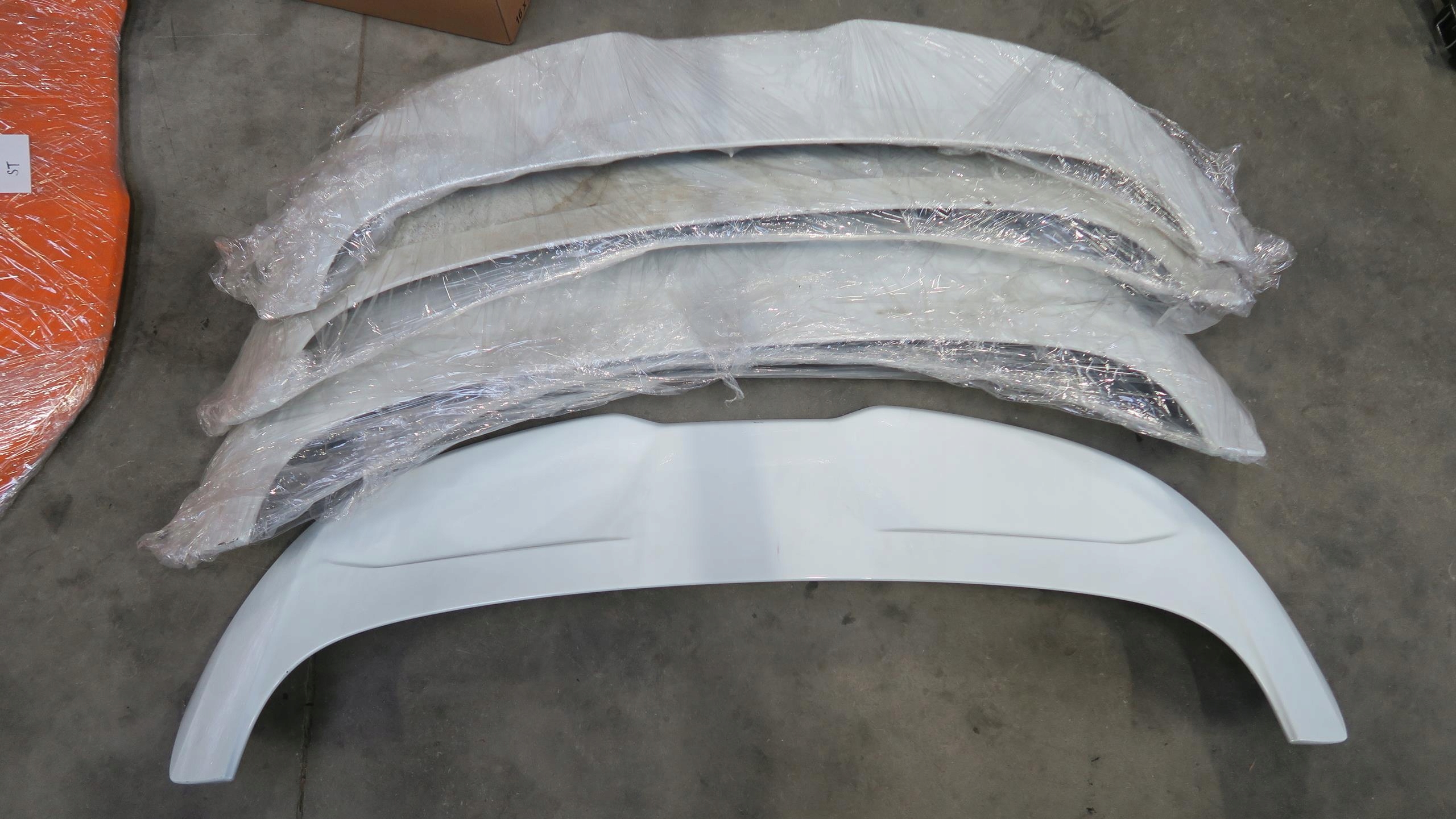 FORD FOCUS Mk4 КРЫЛО-ОБДУВА СПОЙЛЕР ST-LINE !! ОРИГИНАЛ !