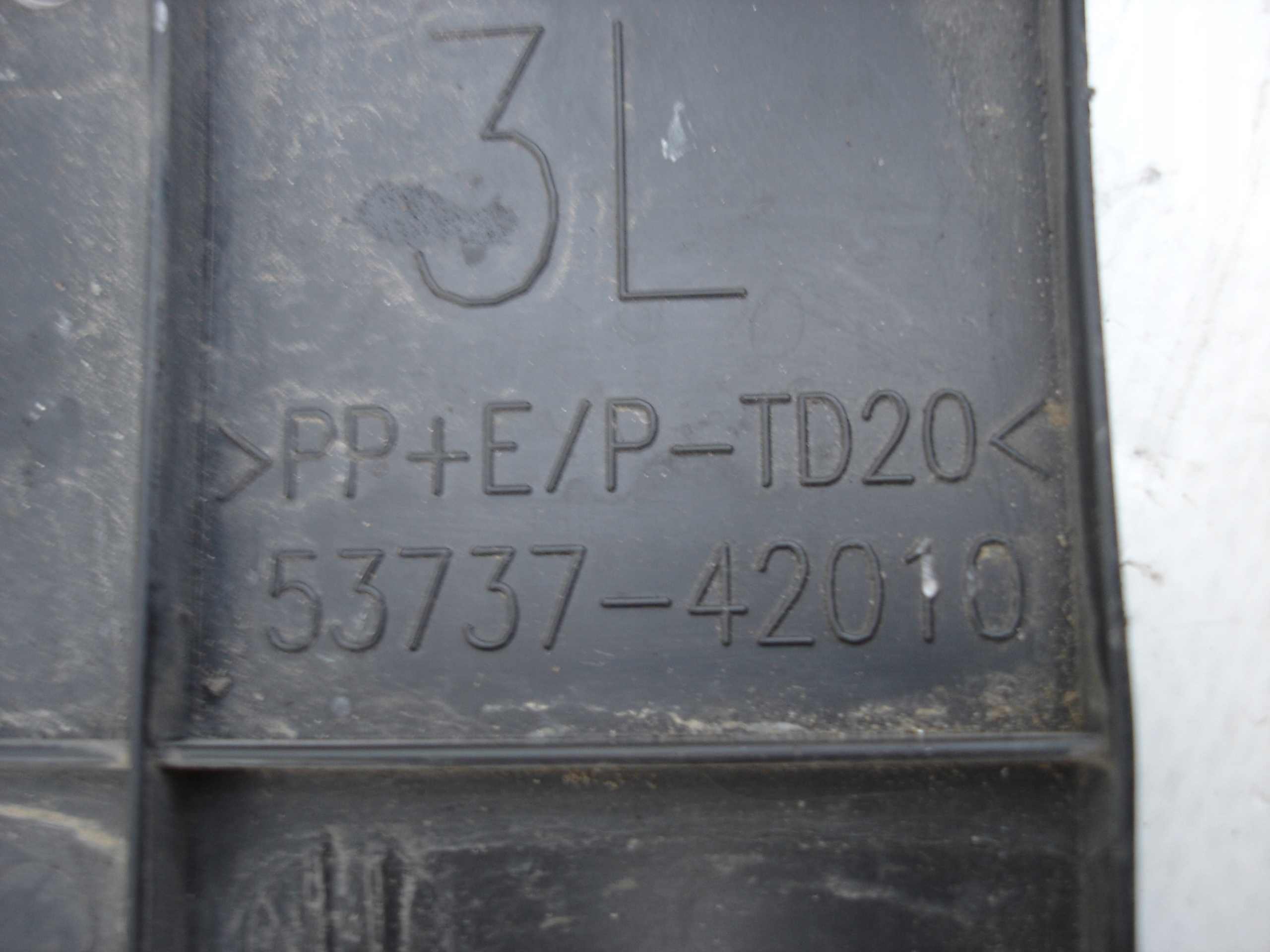 TOYOTA RAV4 V 19- Blende Abdeckung 53737-42010